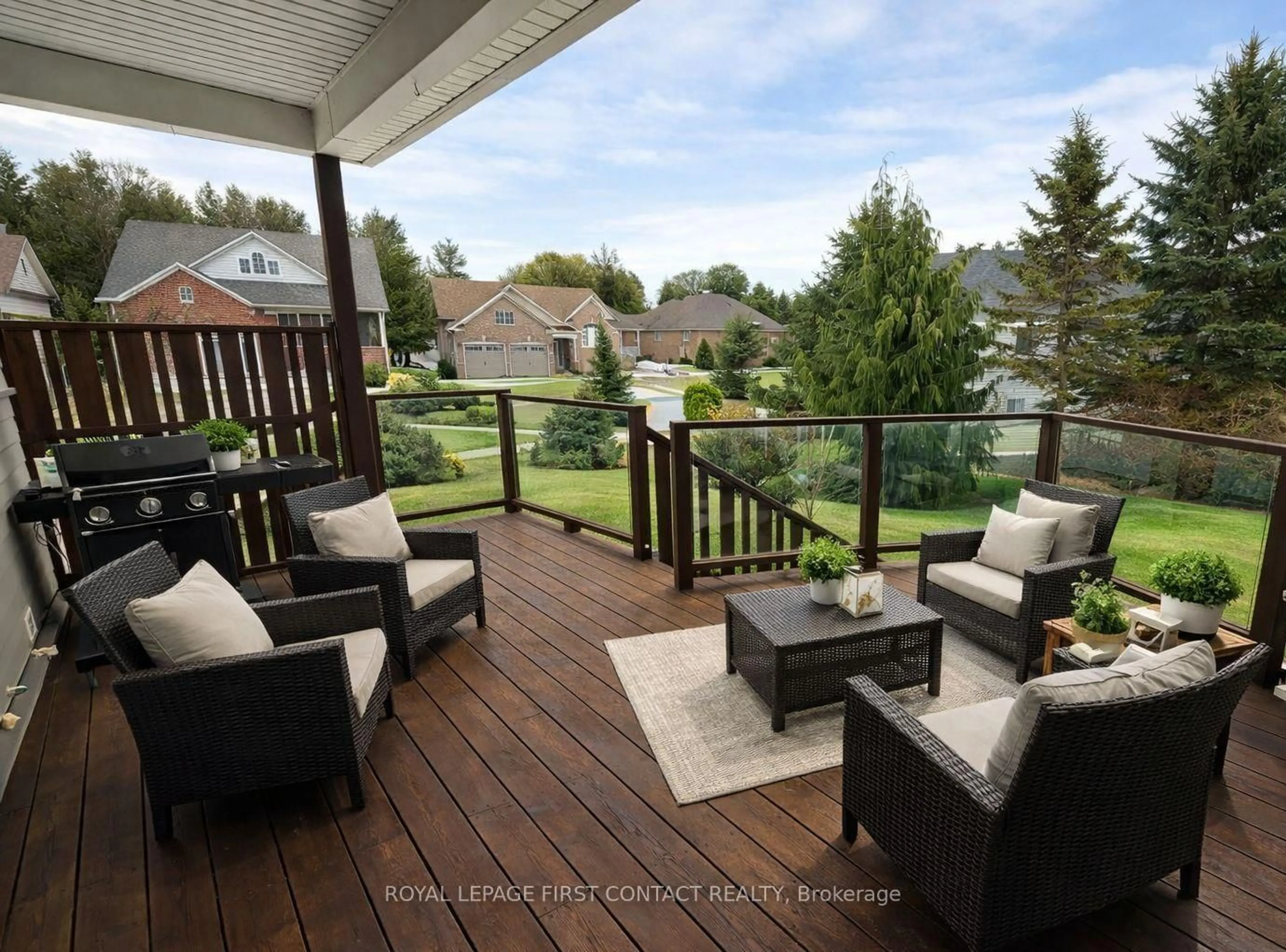 Patio, water/lake/river/ocean view for 1 MASTERS Lane, Wasaga Beach Ontario L9Z 1S9