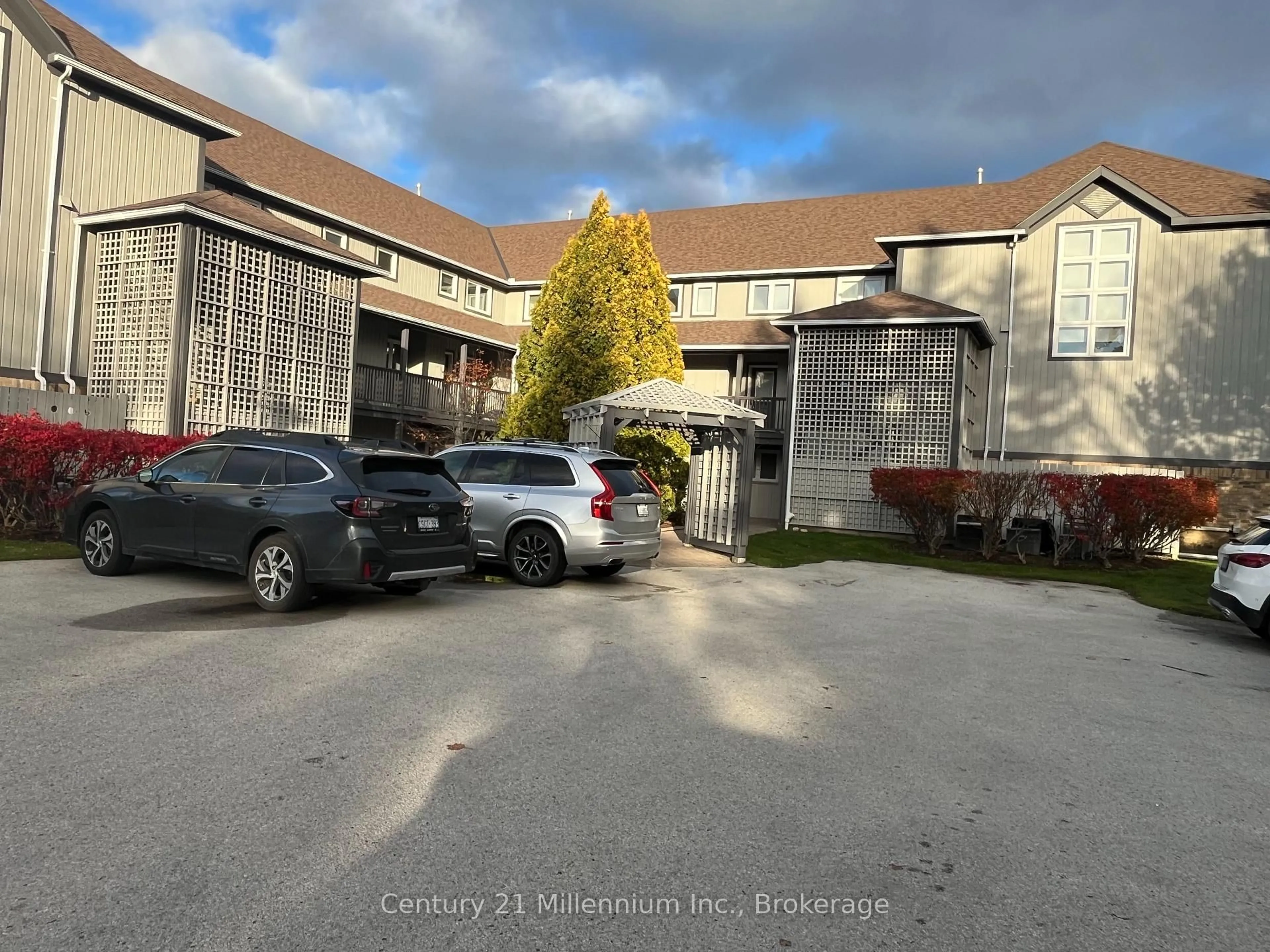 Unknown for 706 Johnston Park Ave, Collingwood Ontario L9Y 5C7