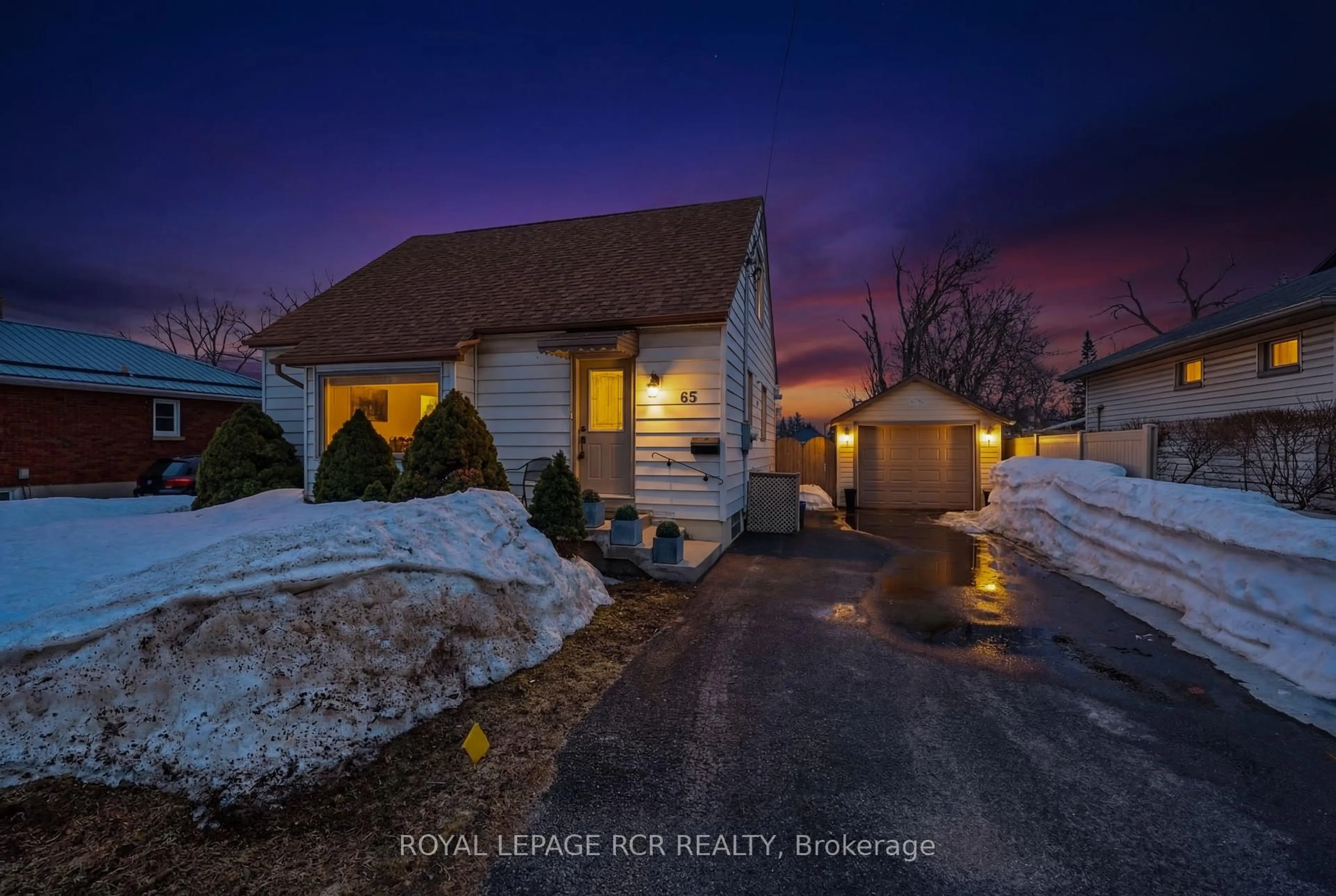 Unknown for 65 Donald St, Barrie Ontario L4N 1E5