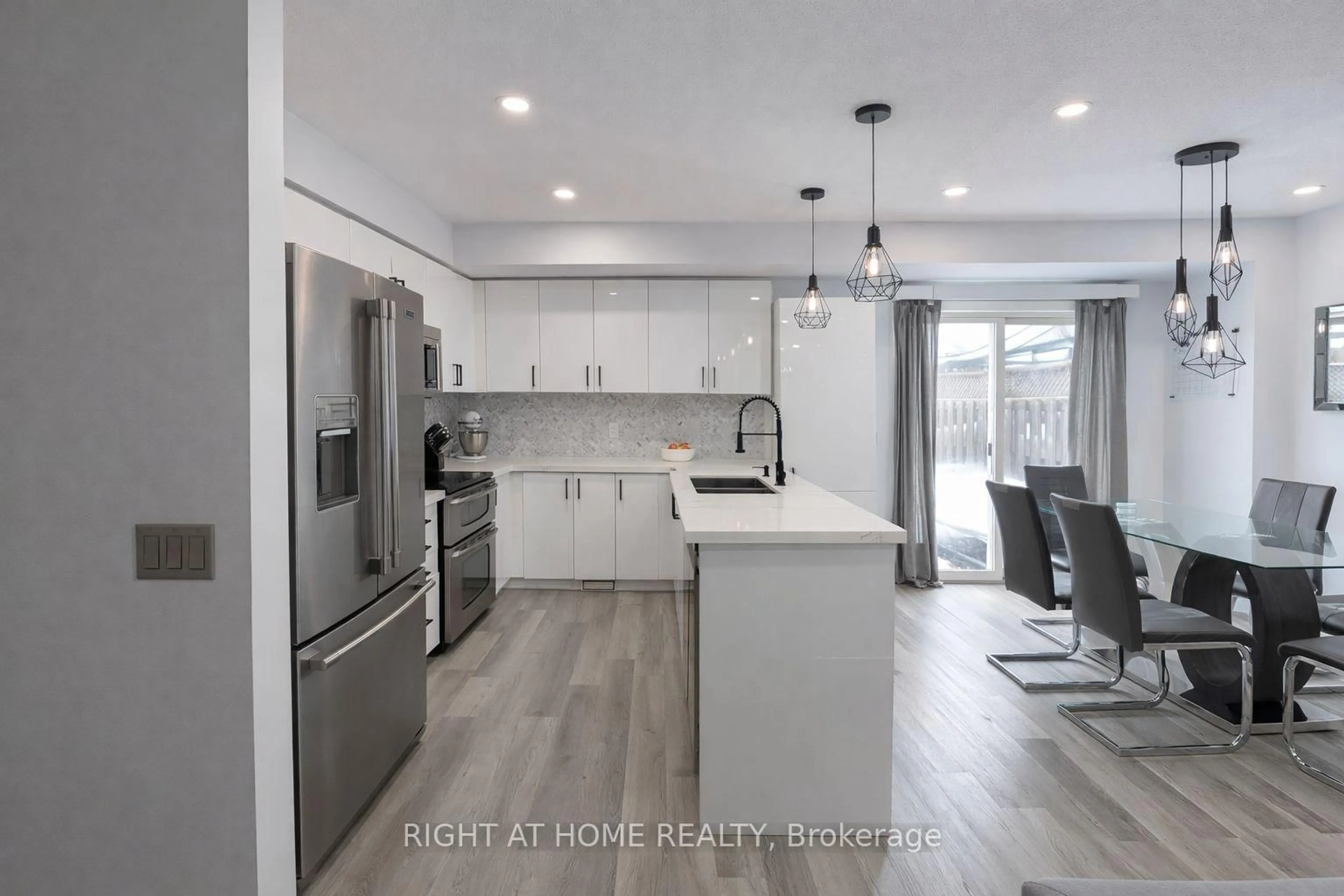 Open concept kitchen, unknown for 5 Michelle Dr, Orillia Ontario L3V 0B3