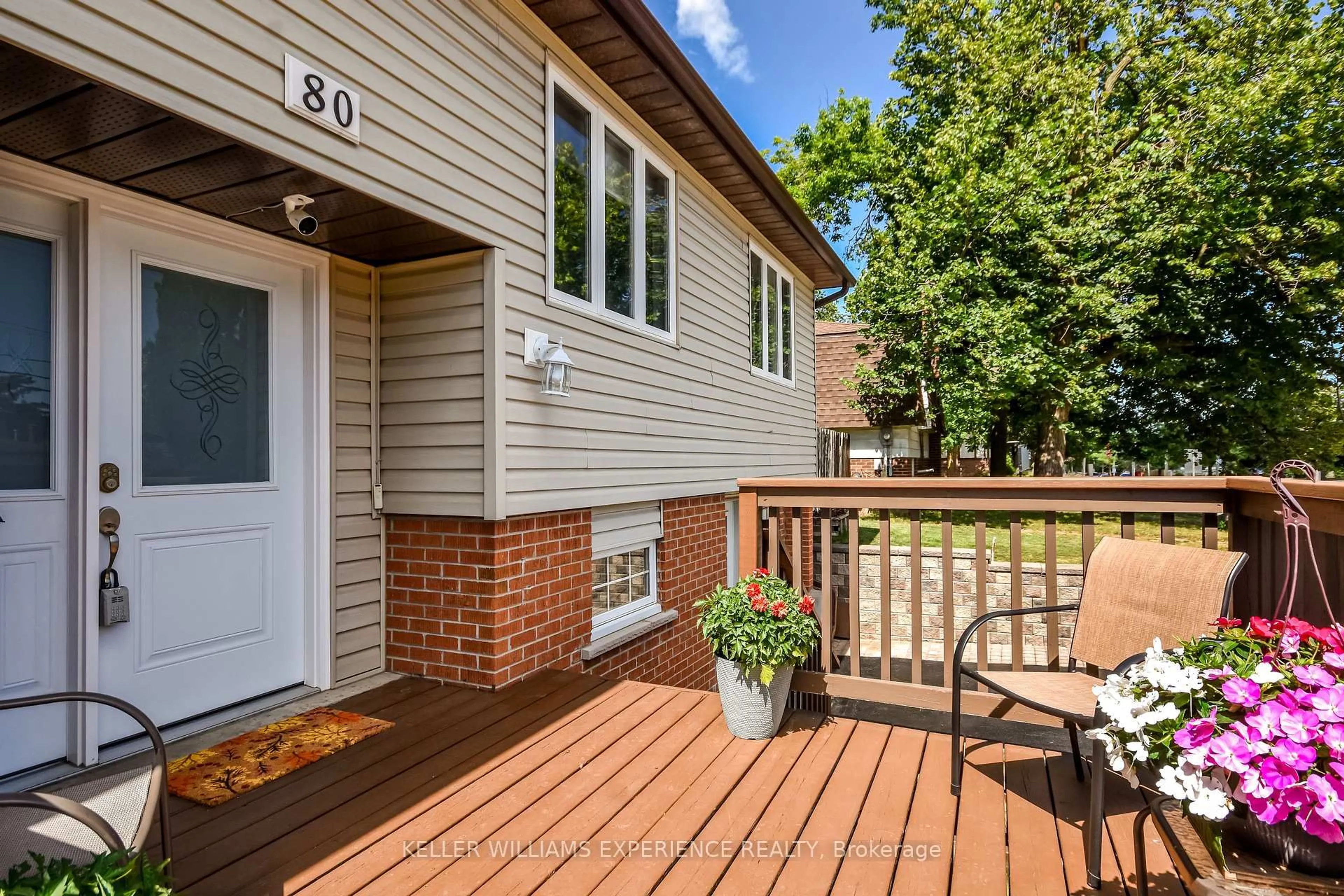 Unknown for 80 Cundles Rd, Barrie Ontario L4M 2Z7