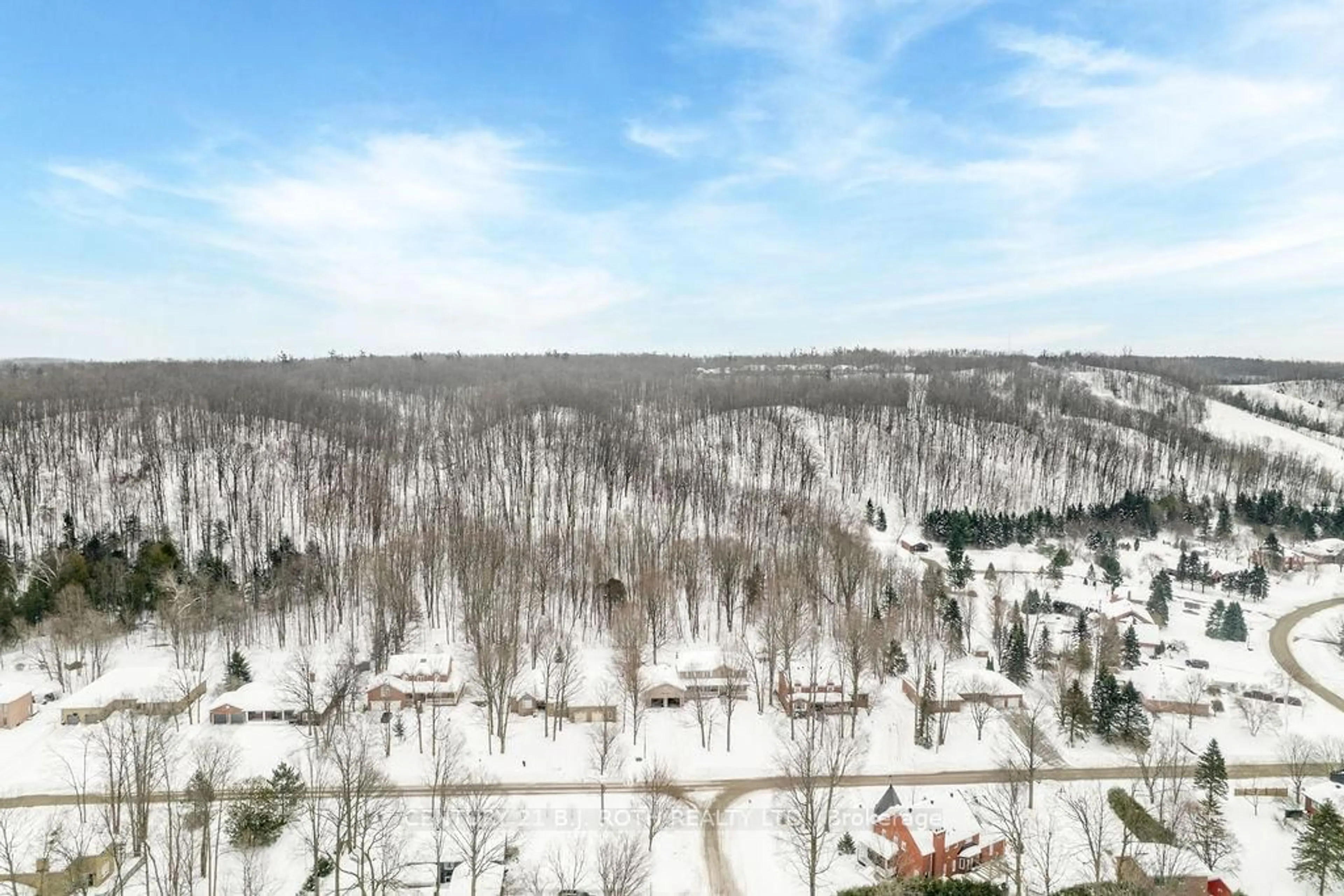A pic from outside/outdoor area/front of a property/back of a property/a pic from drone, forest/trees view for 7 Priest Ave, Springwater Ontario L9X 0G9