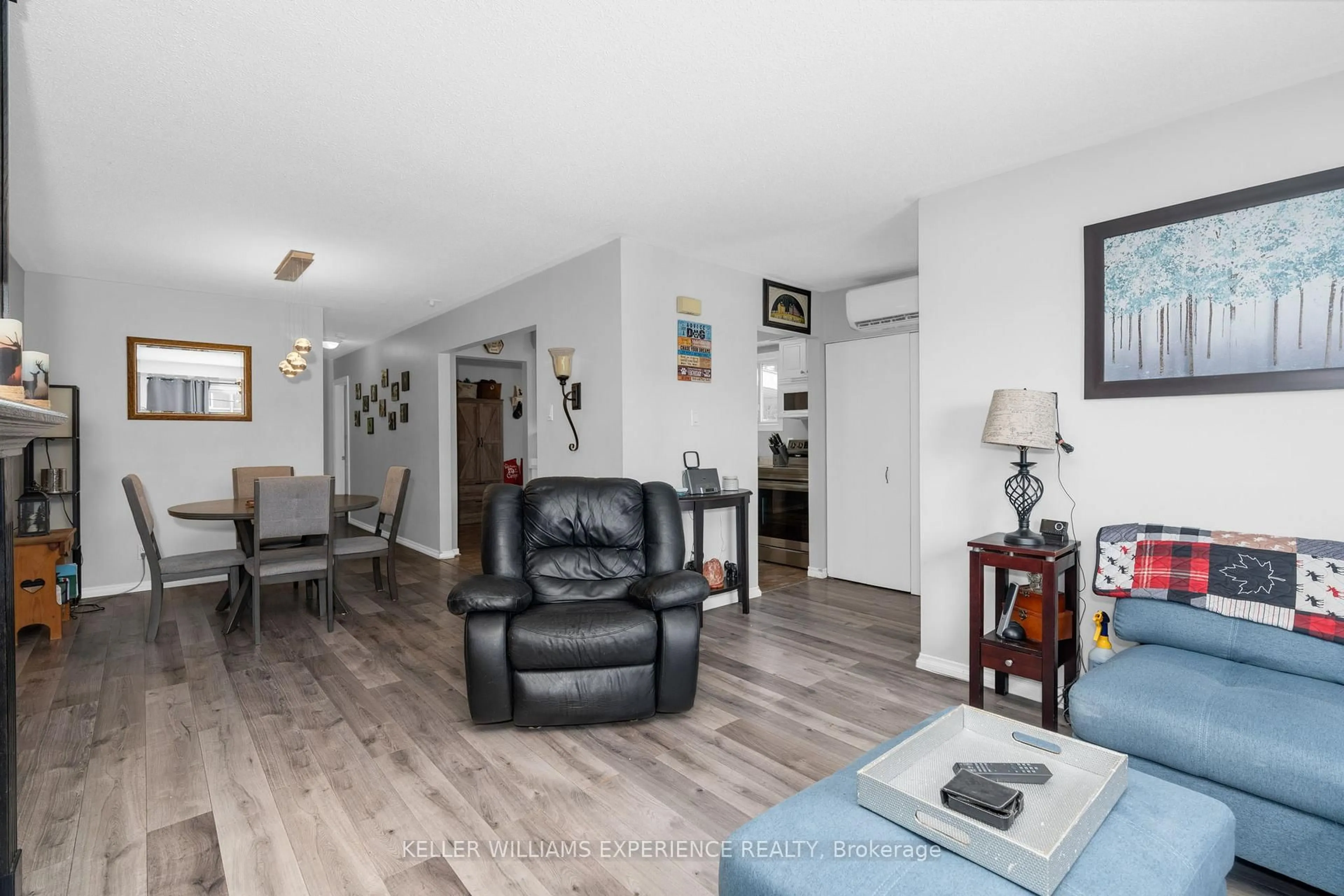 Living room with furniture, unknown for 16 John St #A, Penetanguishene Ontario L9M 1N8