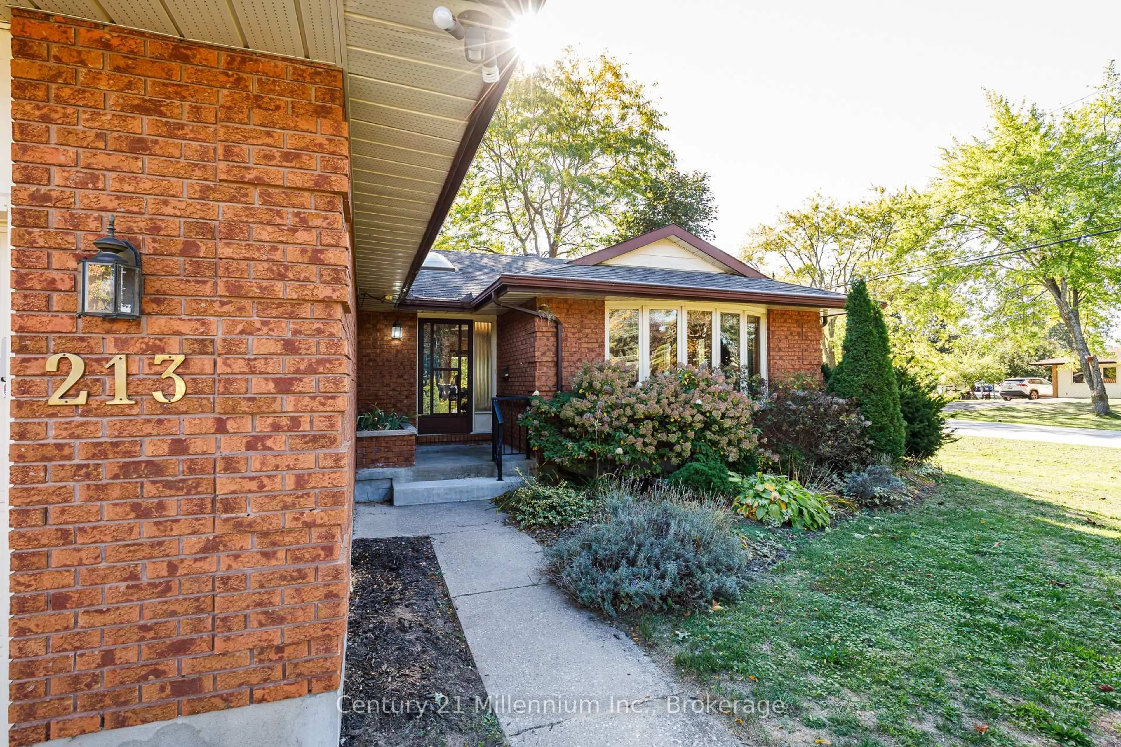 Home with brick exterior material, street for 213 Jane St, Clearview Ontario L0M 1S0