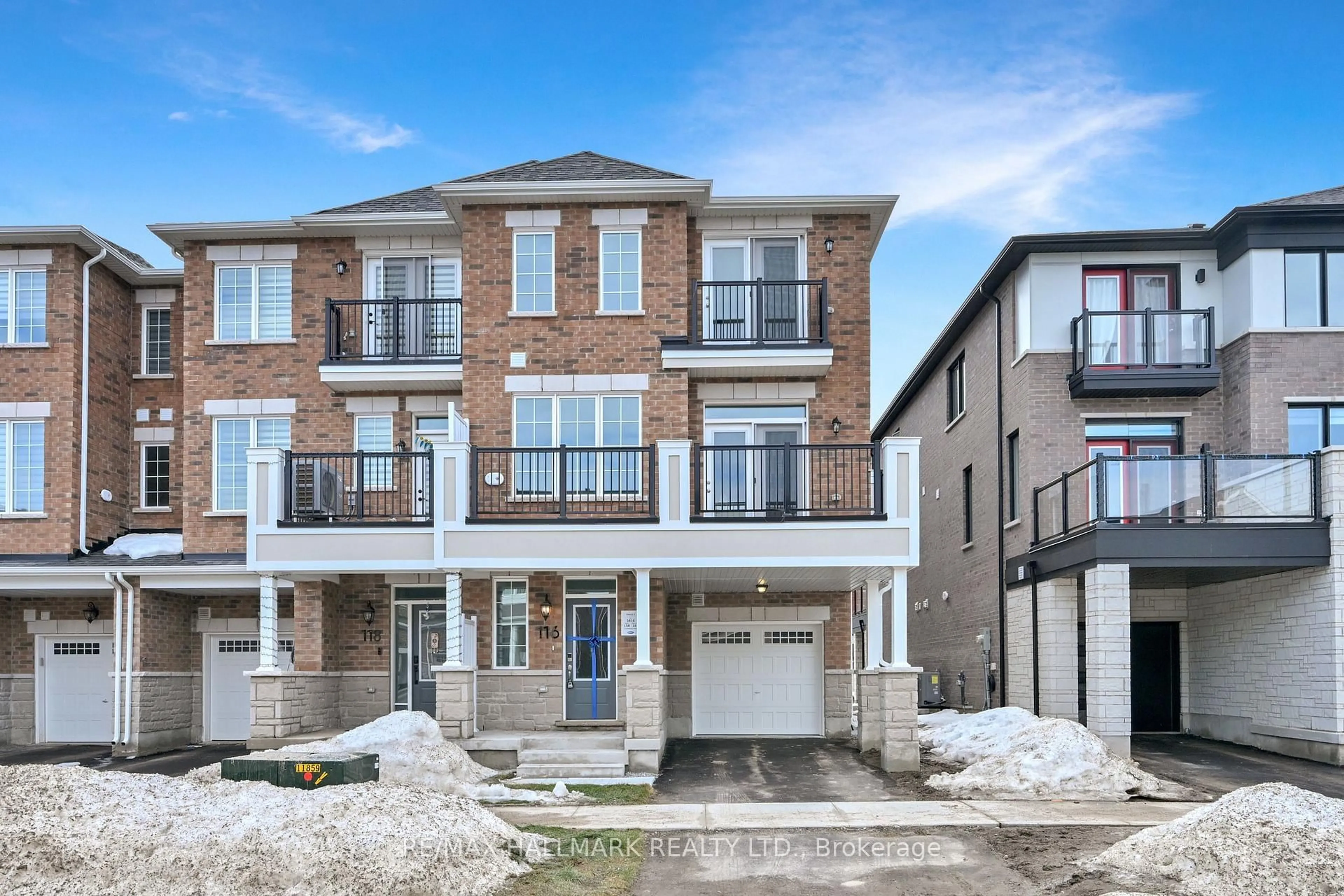 Home with brick exterior material, street for 116 Ennerdale St, Barrie Ontario L9J 1A5