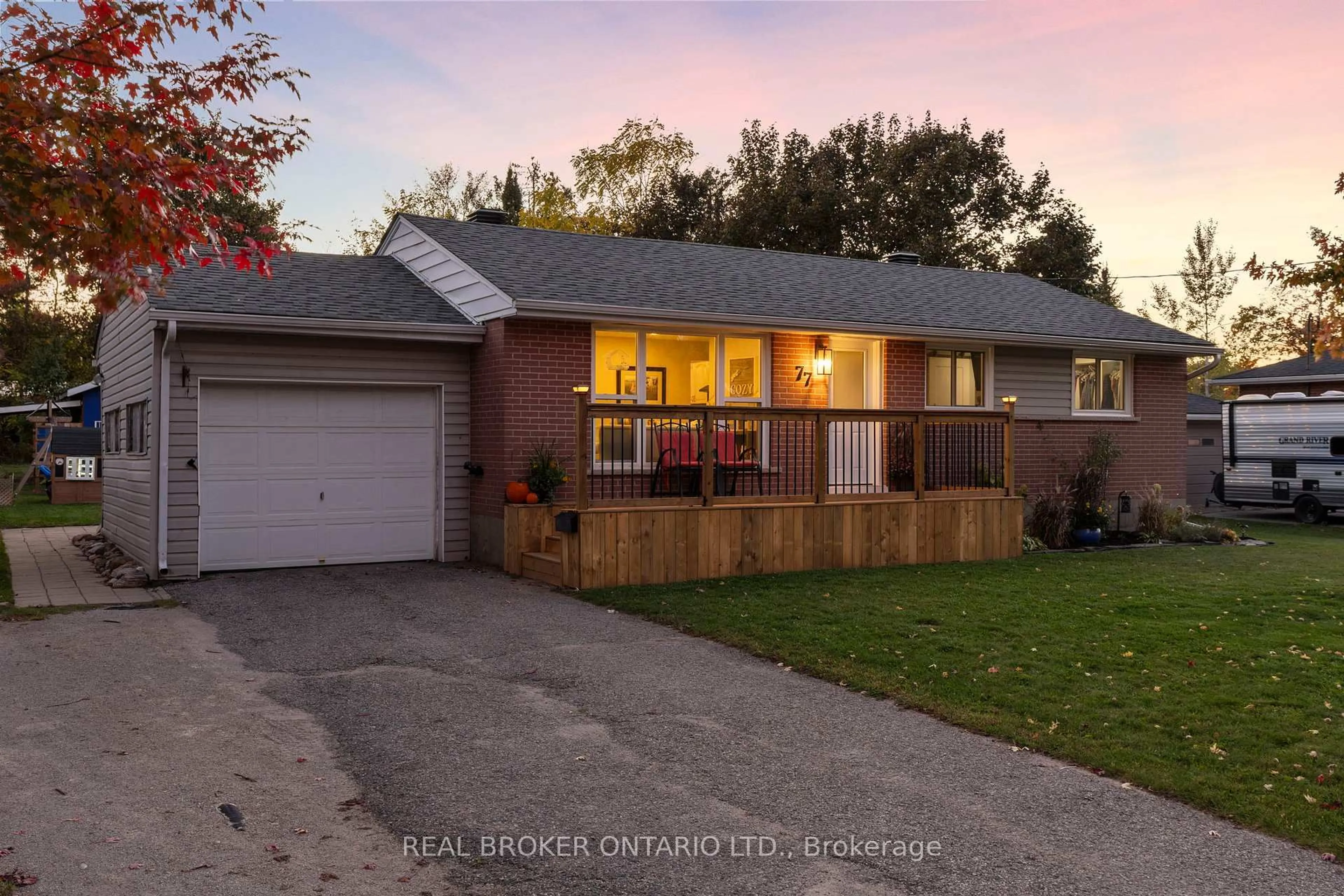 Unknown for 77 Third St, Orillia Ontario L3V 4B5