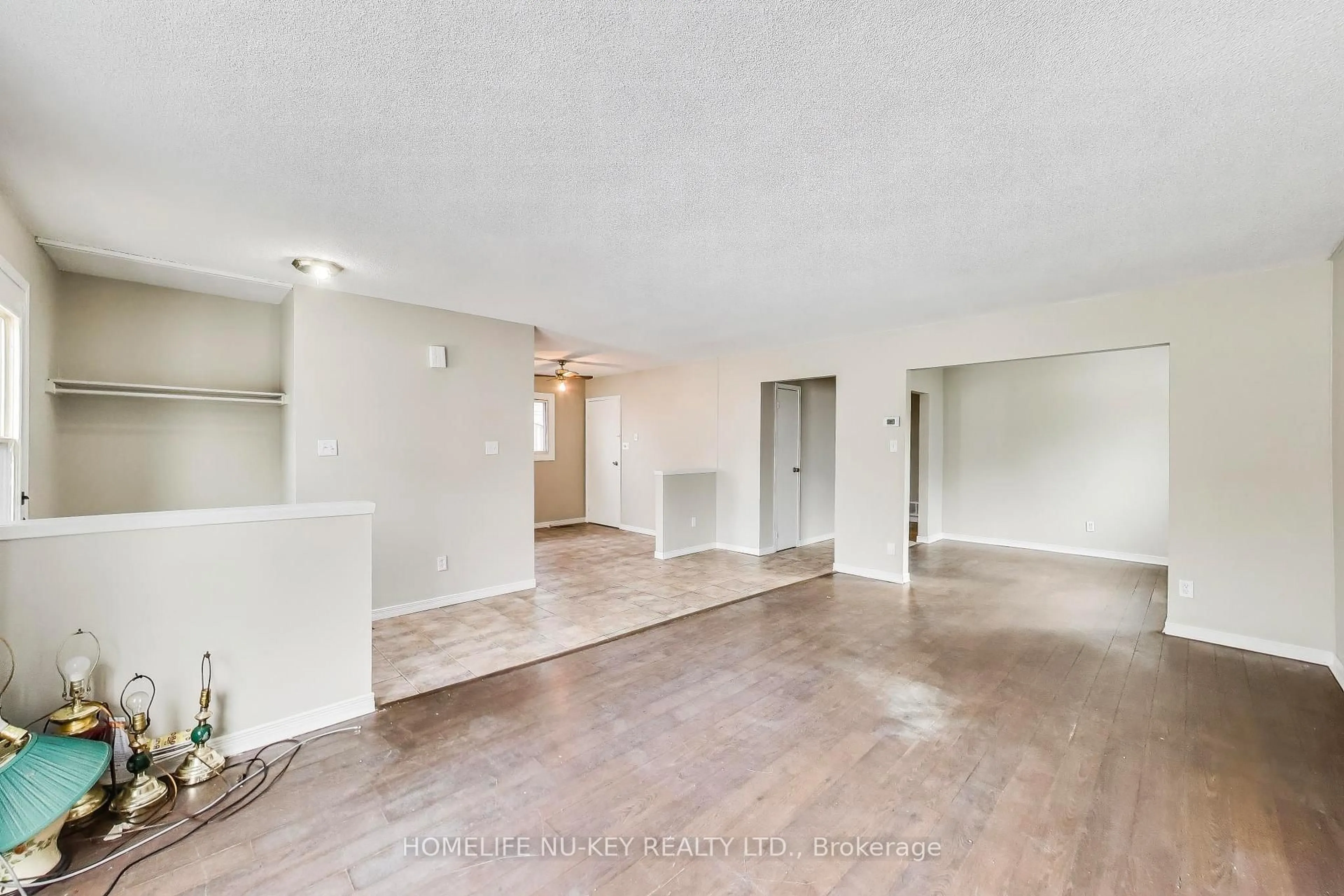 A pic of a room for 77 Frost Tr, Barrie Ontario L4N 4Z8