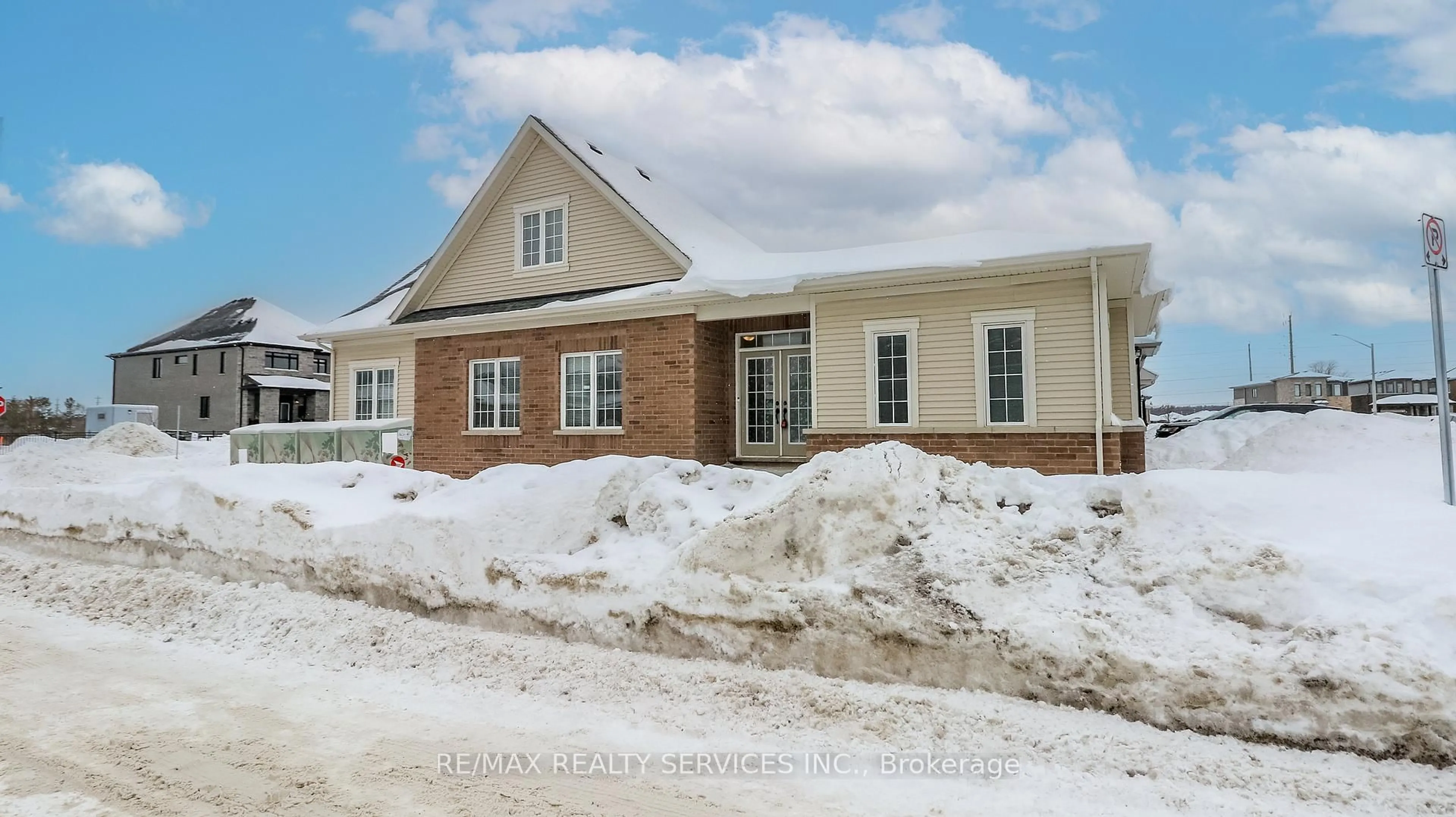 Home with brick exterior material, building for 1 Harvest Cres, Barrie Ontario L9J 0T3