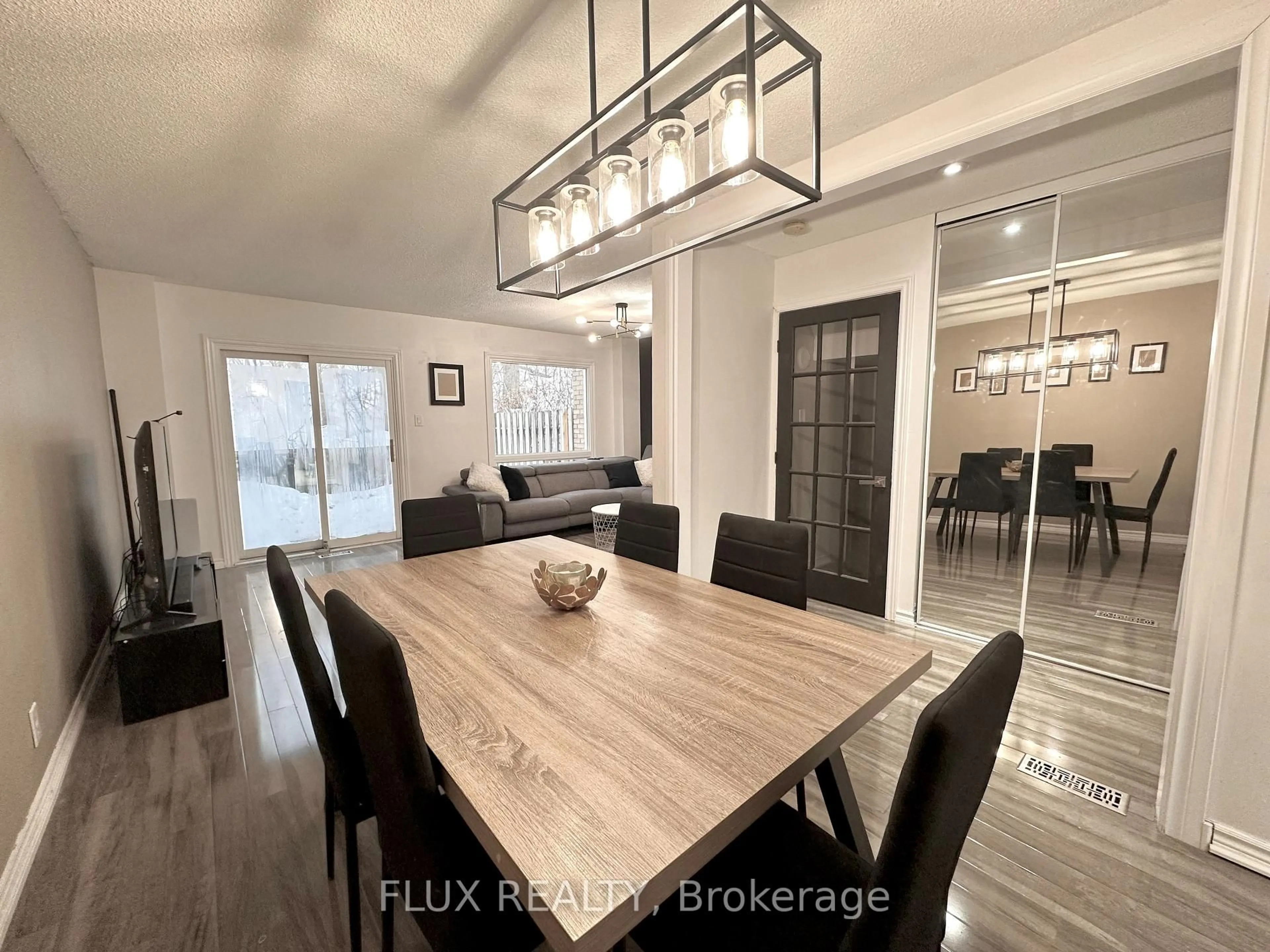 Dining room, unknown for 52 Adelaide St #32, Barrie Ontario L4N 3T5