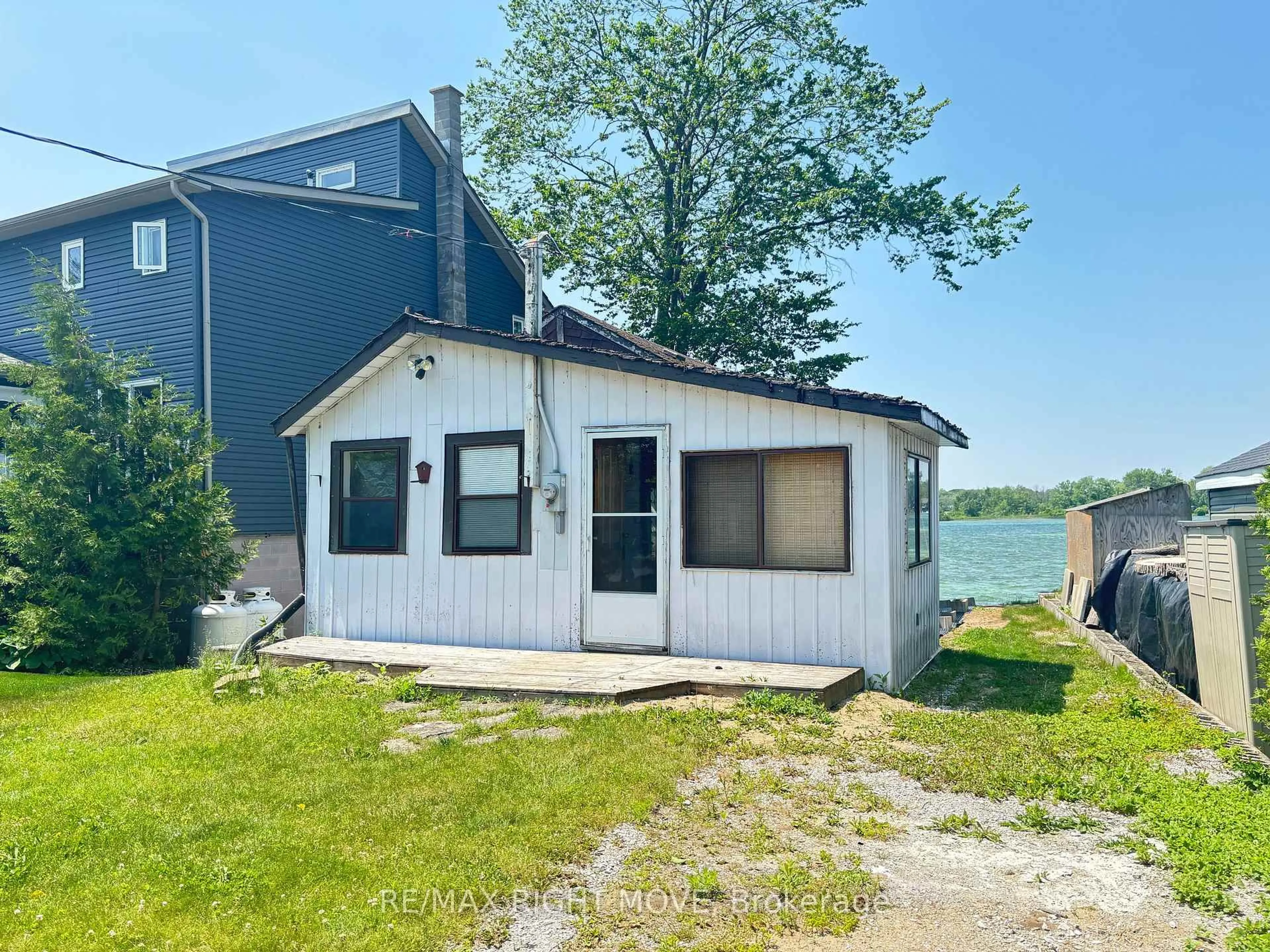 Shed for 7682 Oak Point Rd, Ramara Ontario L0K 2B0