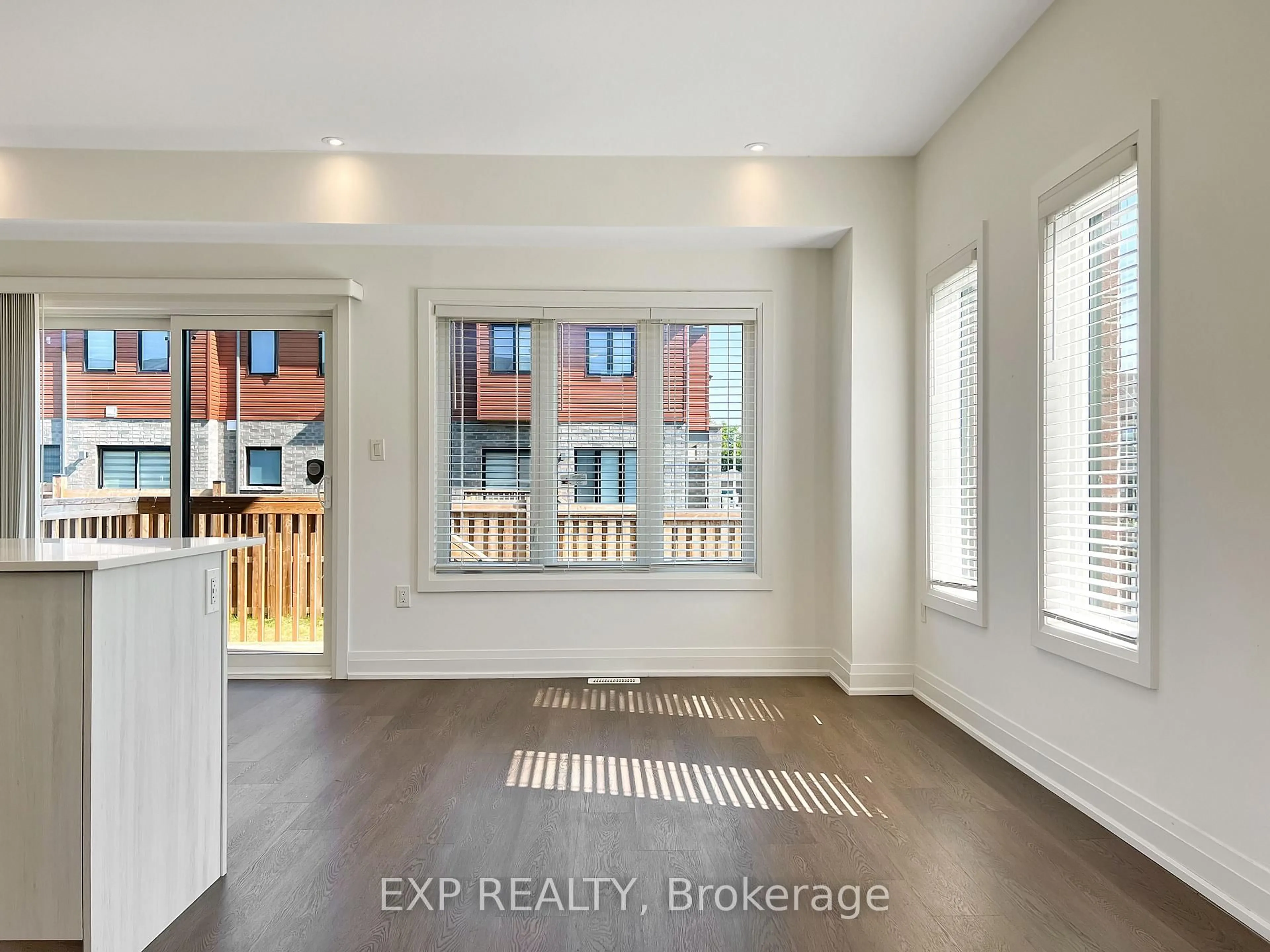 Unknown for 2 Haven Lane, Barrie Ontario L9J 0M4