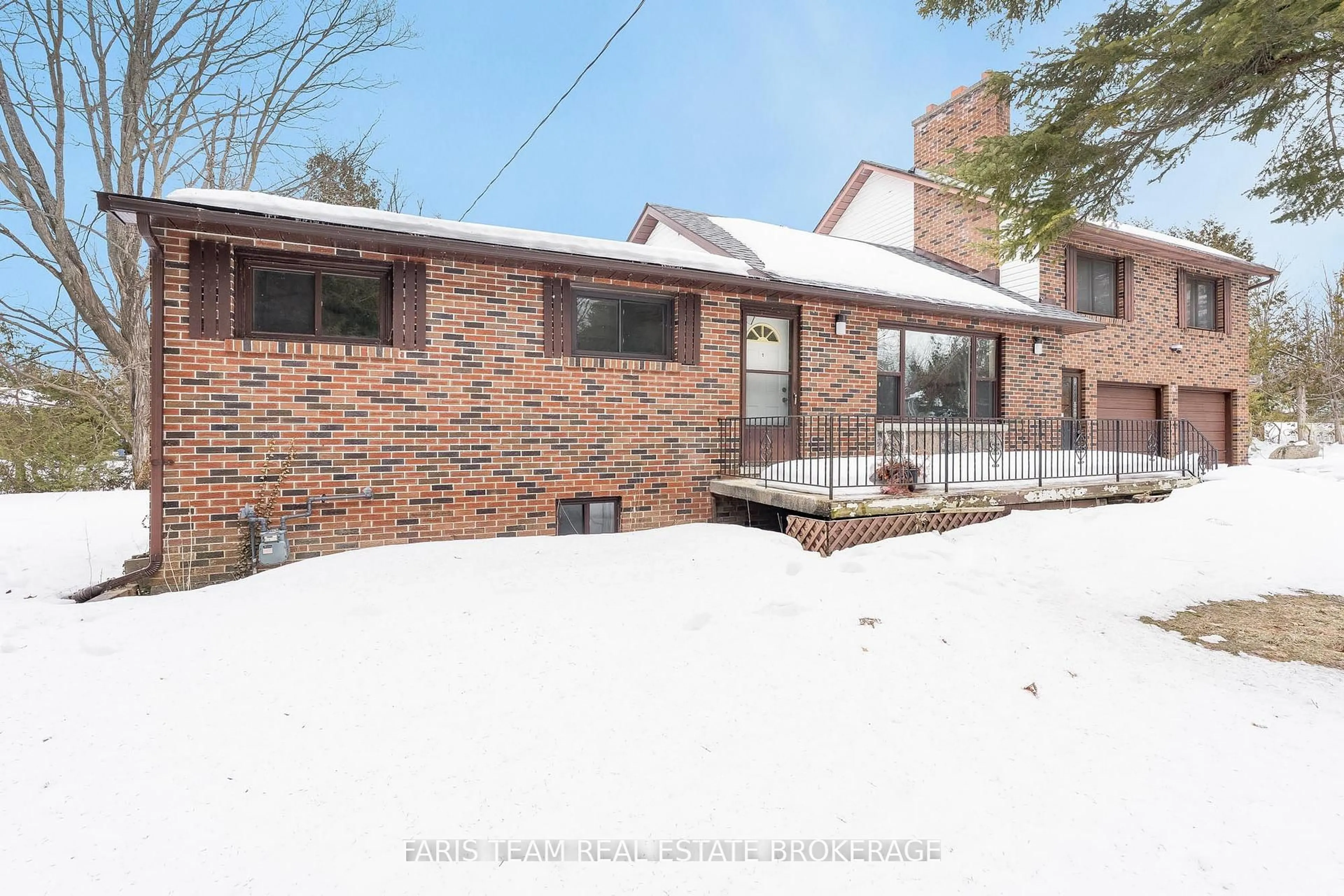 Unknown for 9 Yvonne Cres, Oro-Medonte Ontario L0L 1T0