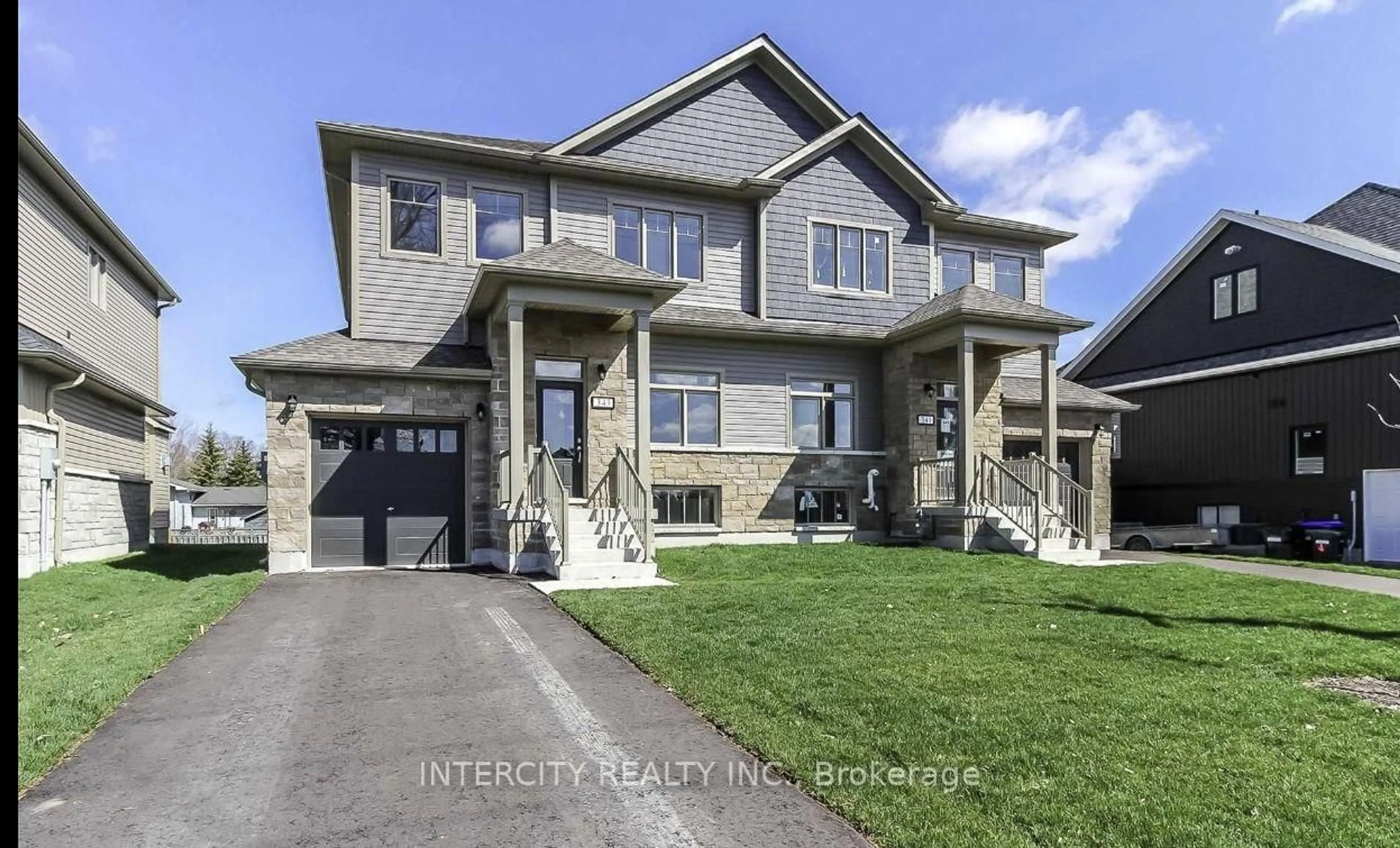 Home with brick exterior material, street for 343 Quebec St, Clearview Ontario L0M 1S0