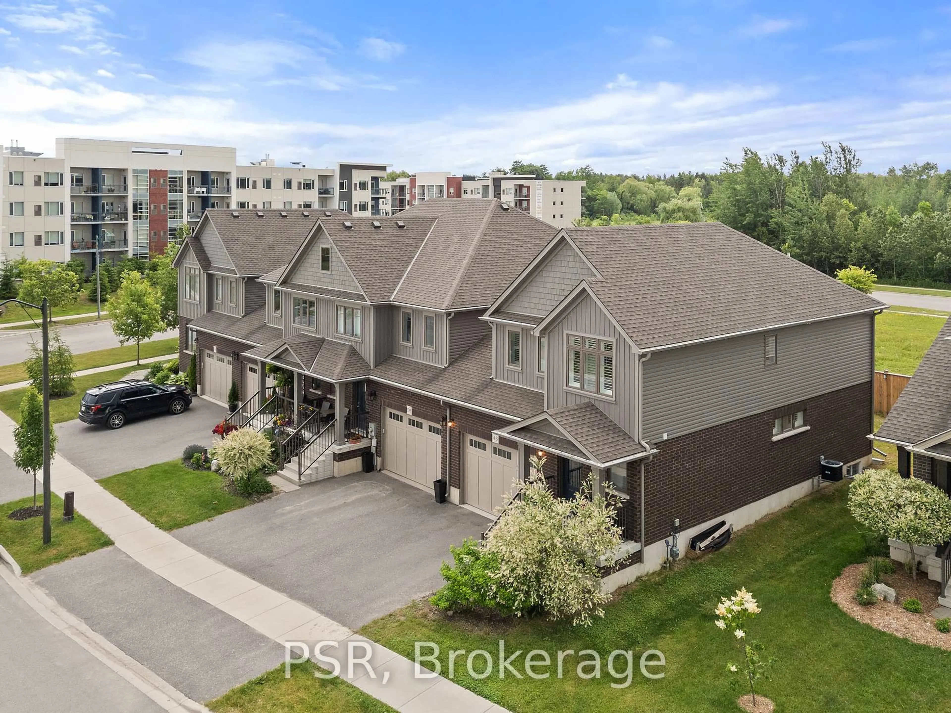 A pic from outside/outdoor area/front of a property/back of a property/a pic from drone, street for 48 George Zubek Dr, Collingwood Ontario L9Y 1M5