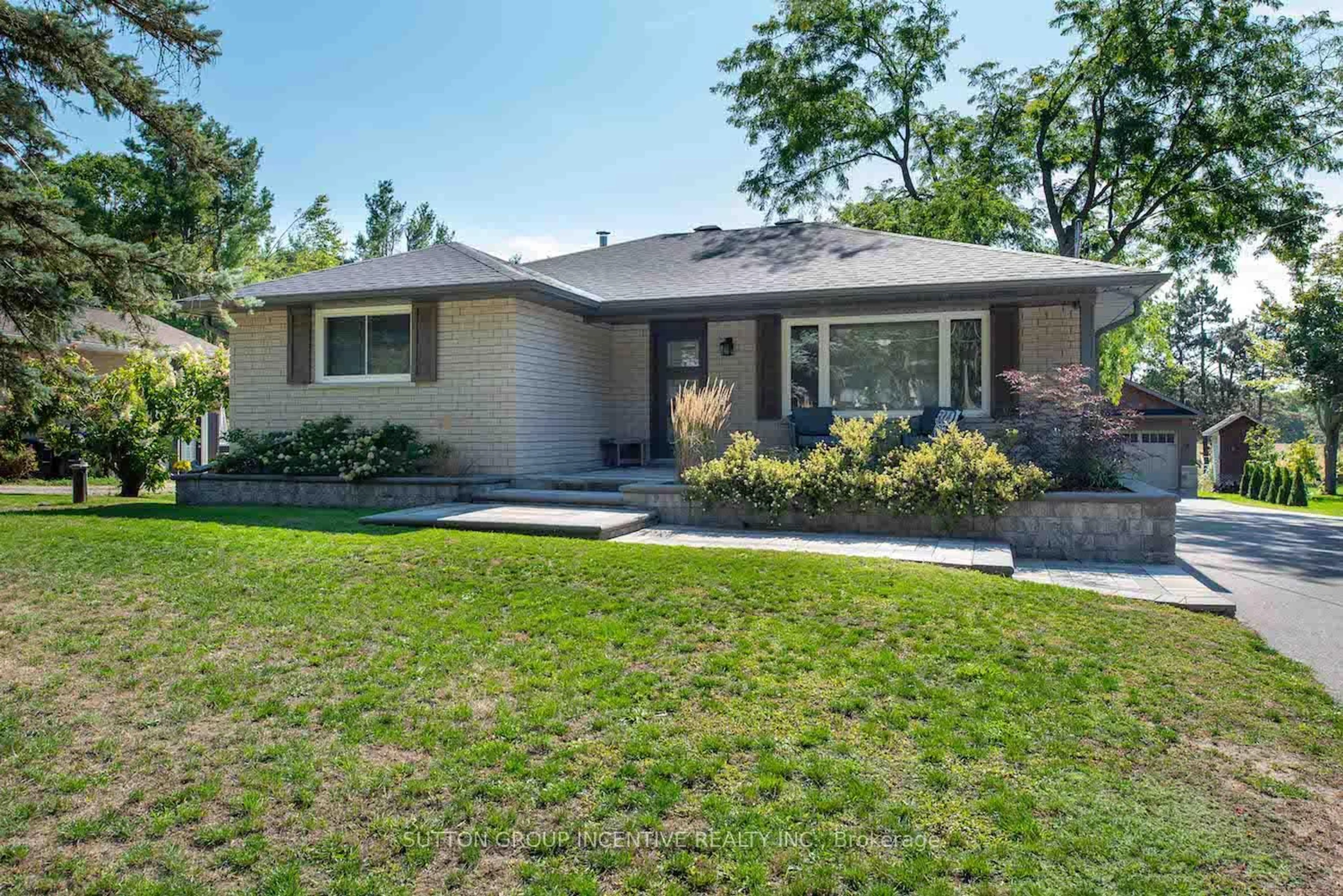 Home with brick exterior material, street for 1193 sunnidale Rd, Springwater Ontario L9X 0T4