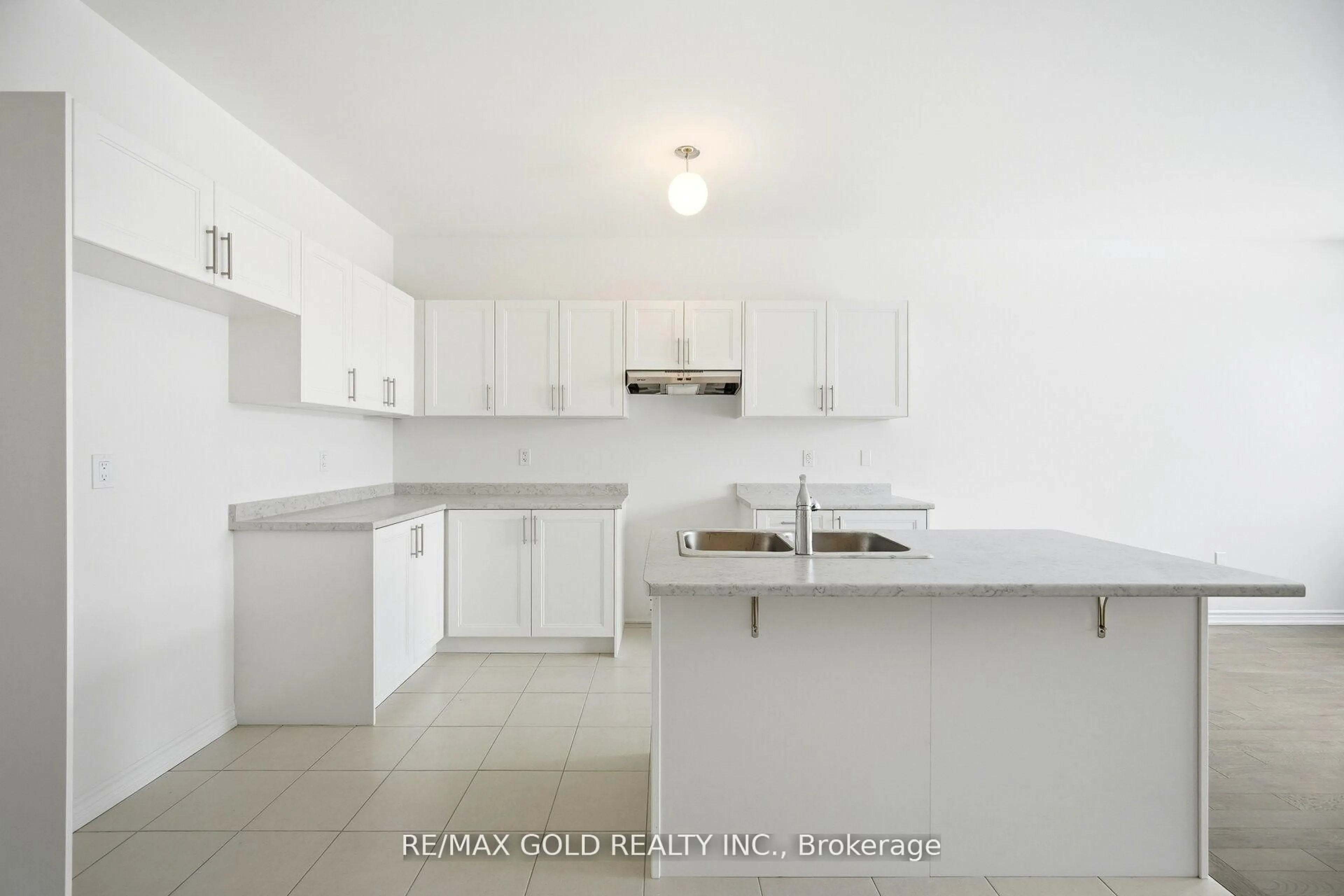 Standard kitchen, unknown for 251 Wilcox Dr, Clearview Ontario L0M 1S0