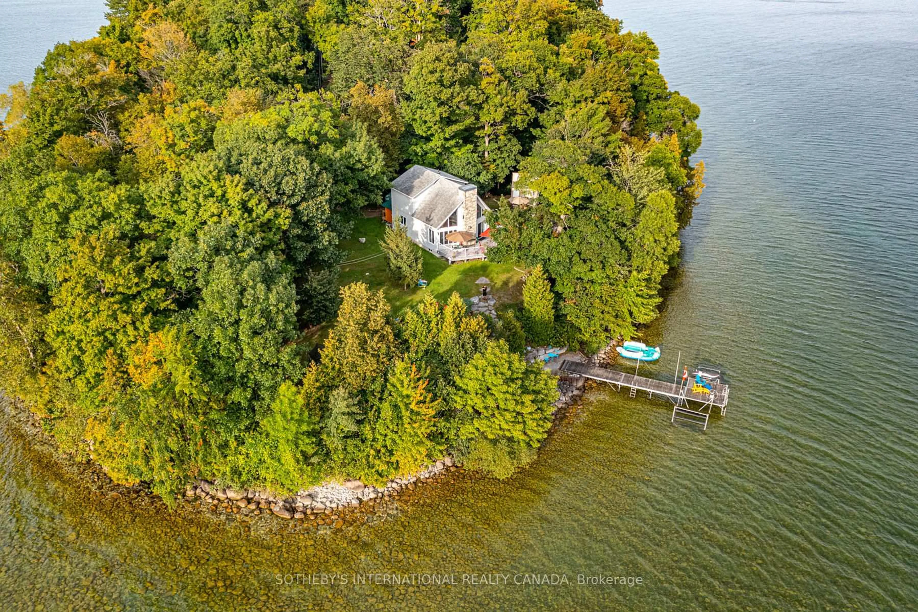 A pic from outside/outdoor area/front of a property/back of a property/a pic from drone, water/lake/river/ocean view for 1 & 2 Ivy Lane, Orillia Ontario L3V 6H1