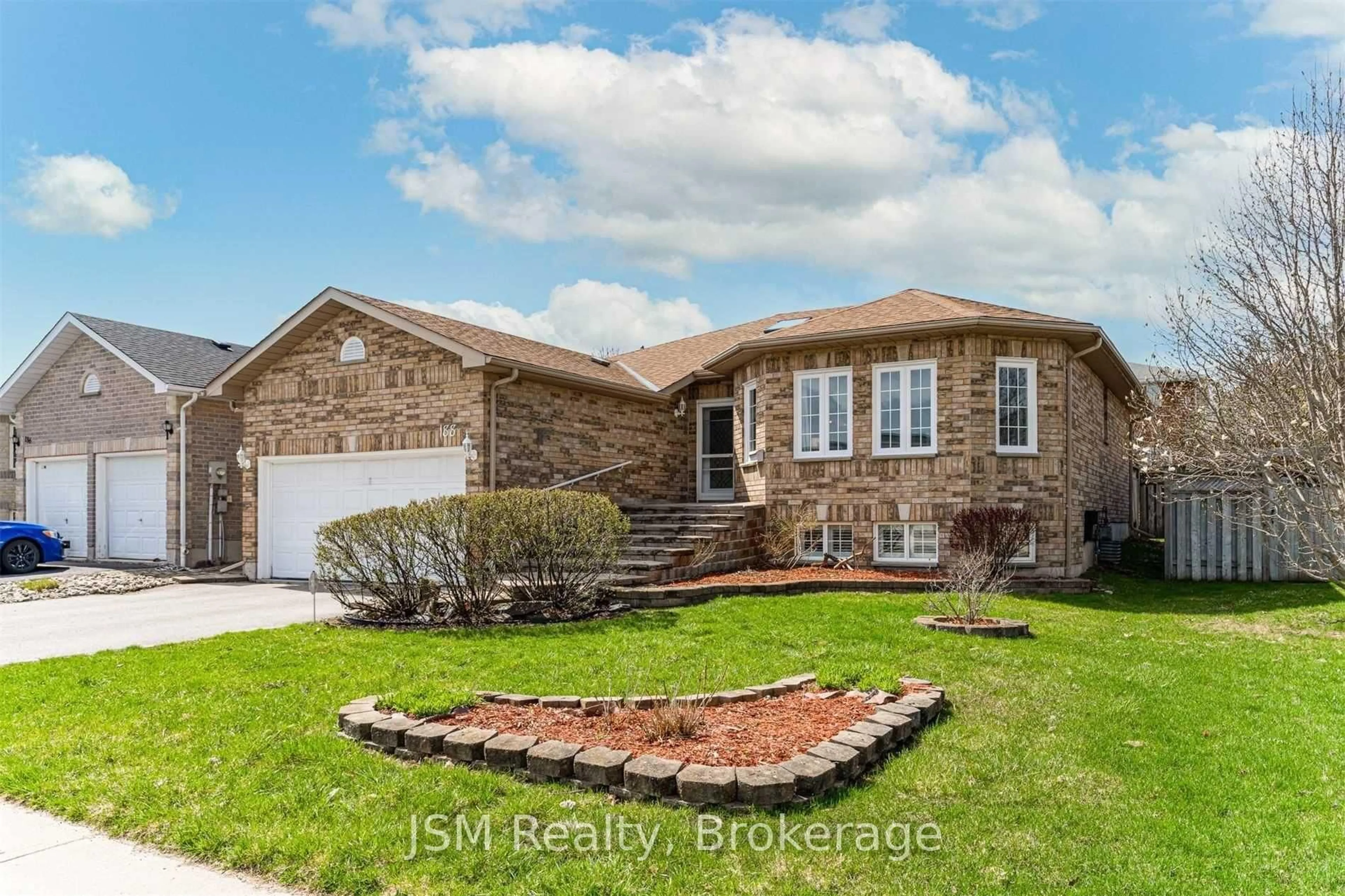 Home with brick exterior material, water/lake/river/ocean view for 188 Golden Meadow Rd, Barrie Ontario L4N 9R6