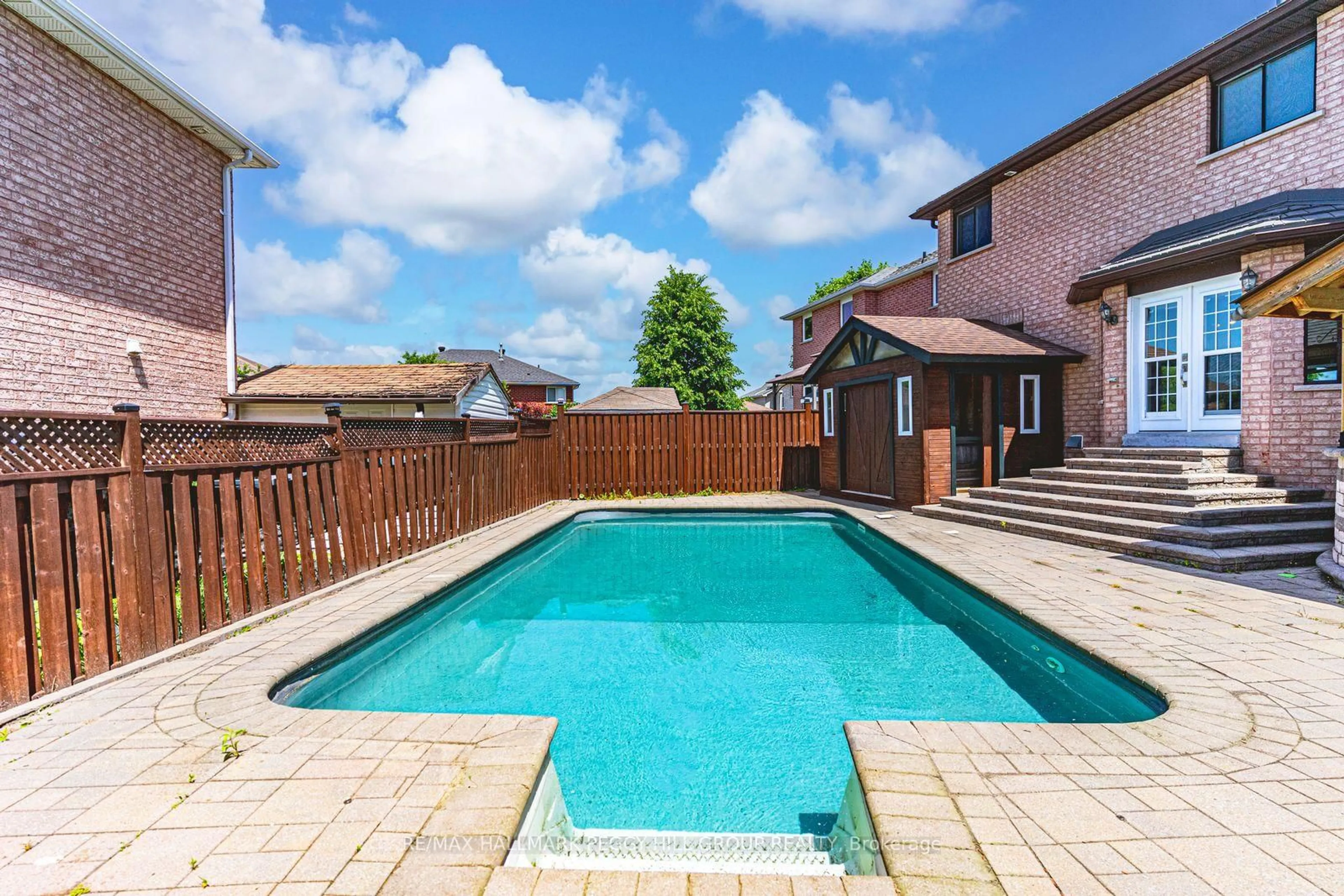 Pool for 66 Raquel St, Barrie Ontario L4N 9S8