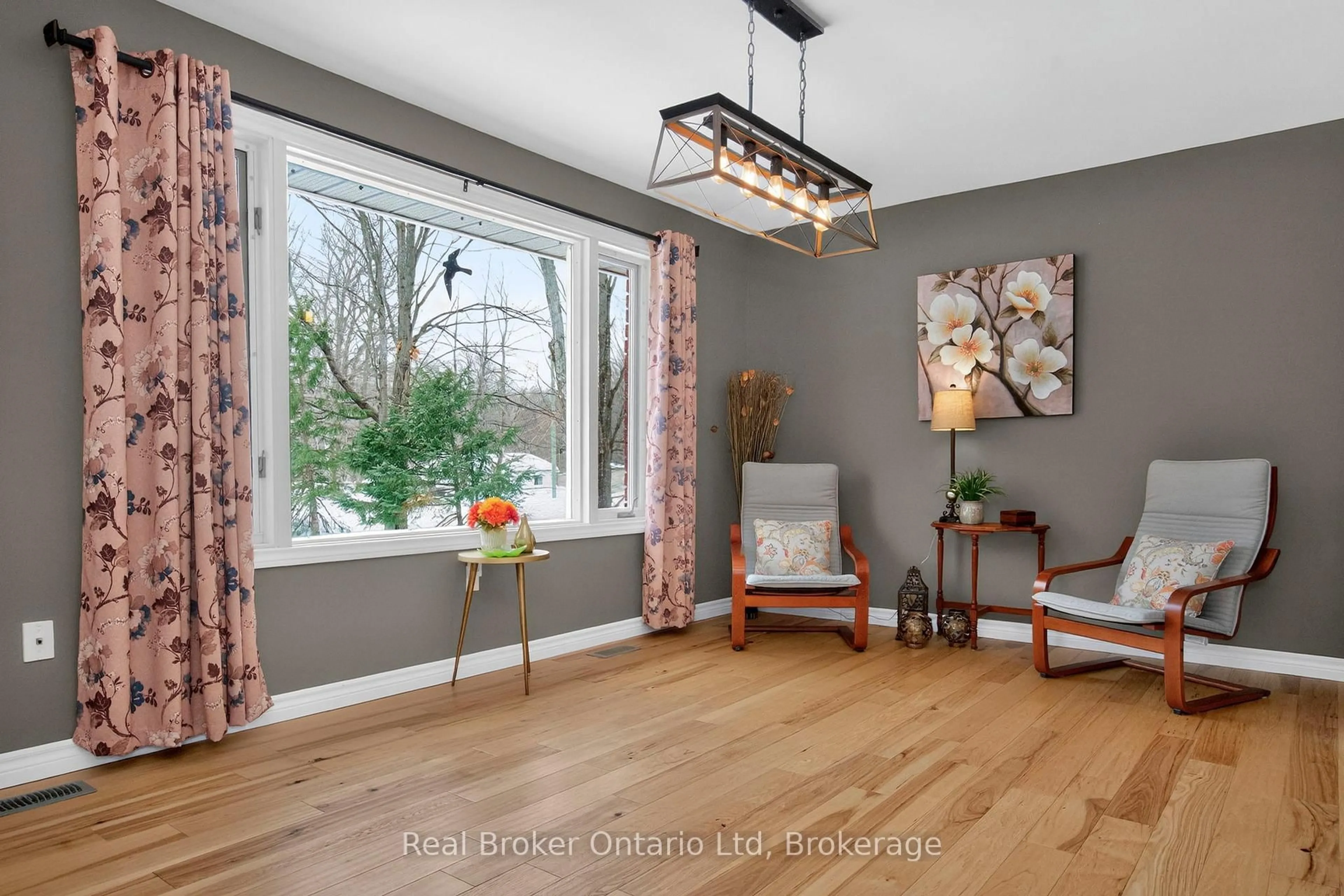 Unknown for 16 Mundy Ave, Tiny Ontario L9M 0B5