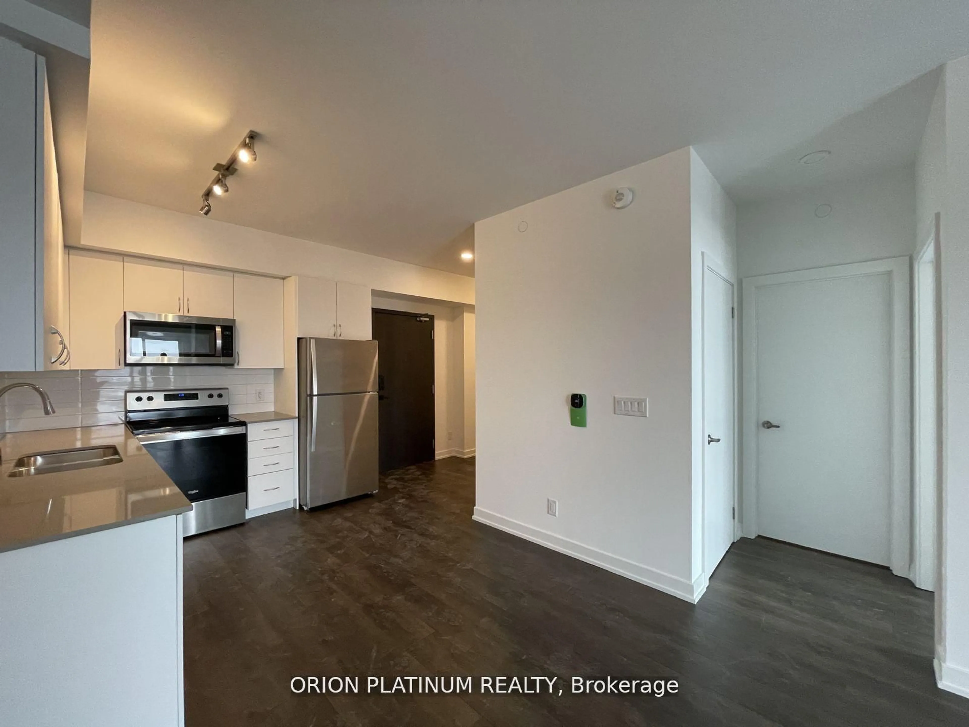 Unknown for 56 Lakeside Terr #604, Barrie Ontario L4M 7B9