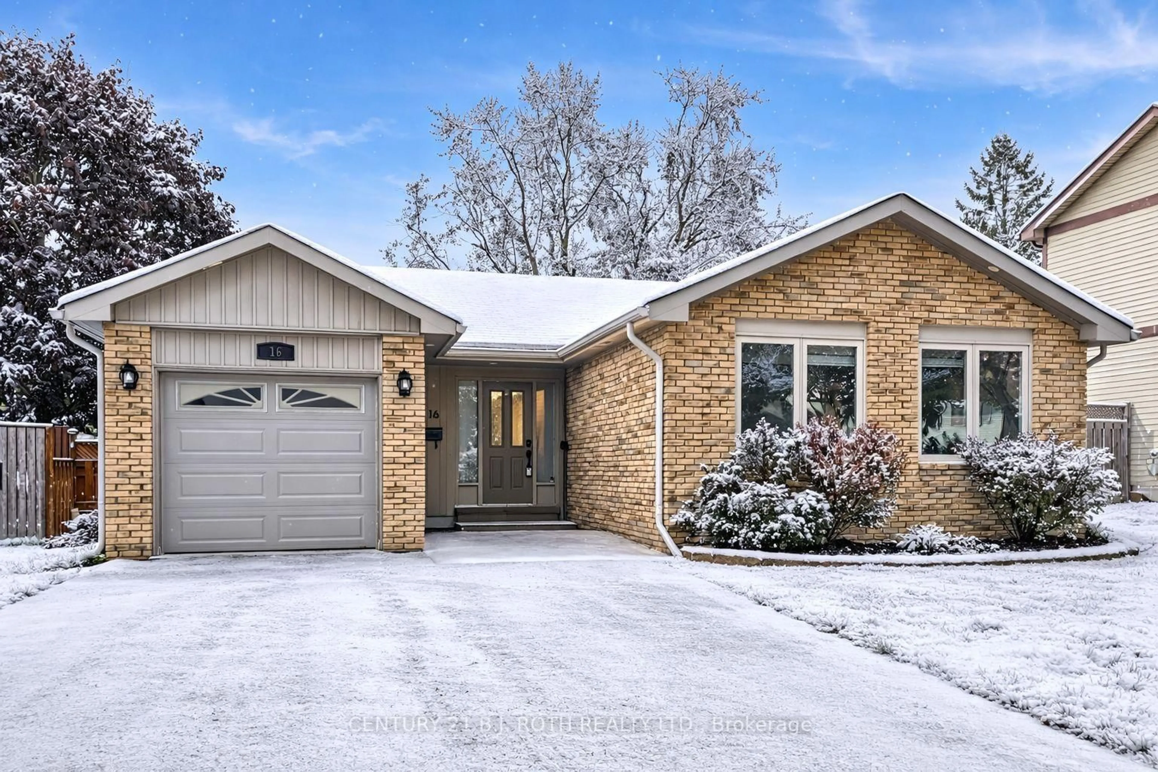 Home with brick exterior material, street for 16 Gloria St, Barrie Ontario L4N 4L9