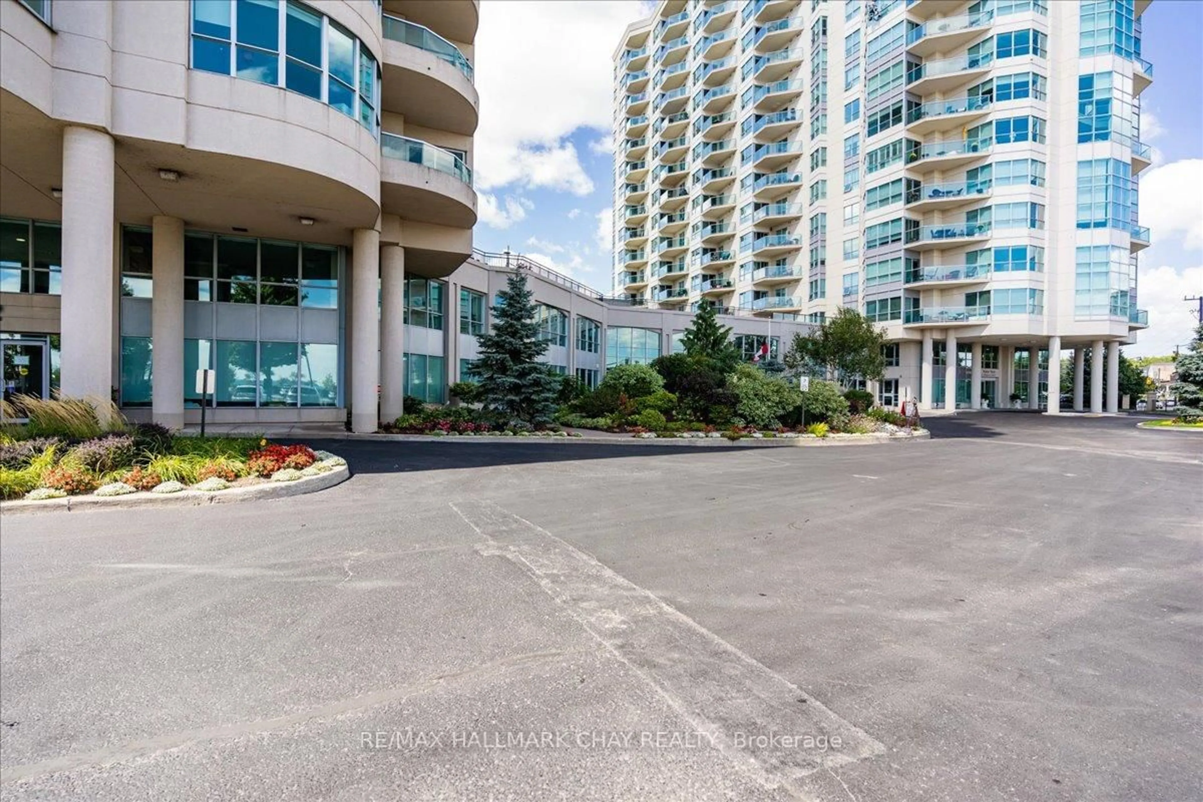 Unknown for 2 Toronto St #1404, Barrie Ontario L4N 9R2