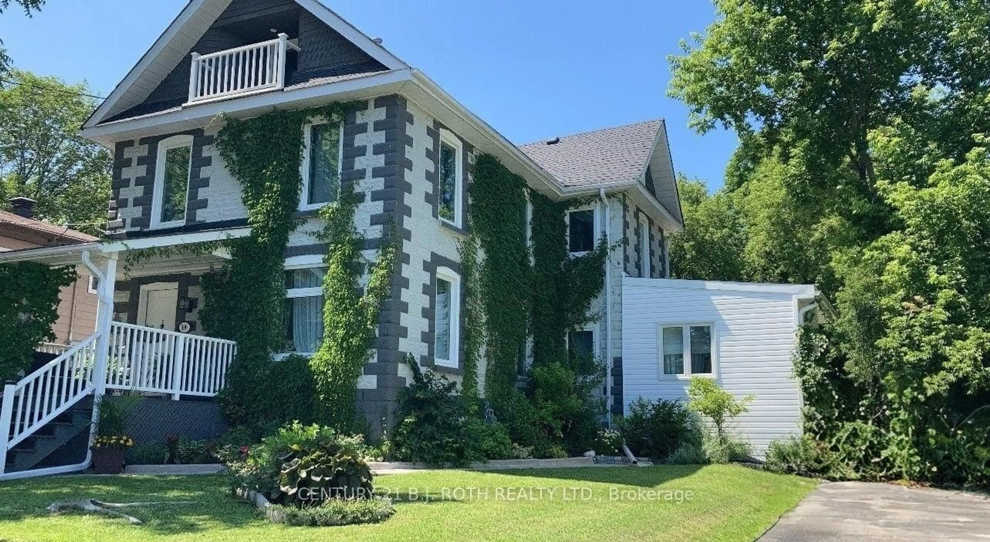 Unknown for 106 Jarvis St, Orillia Ontario L3V 2A3