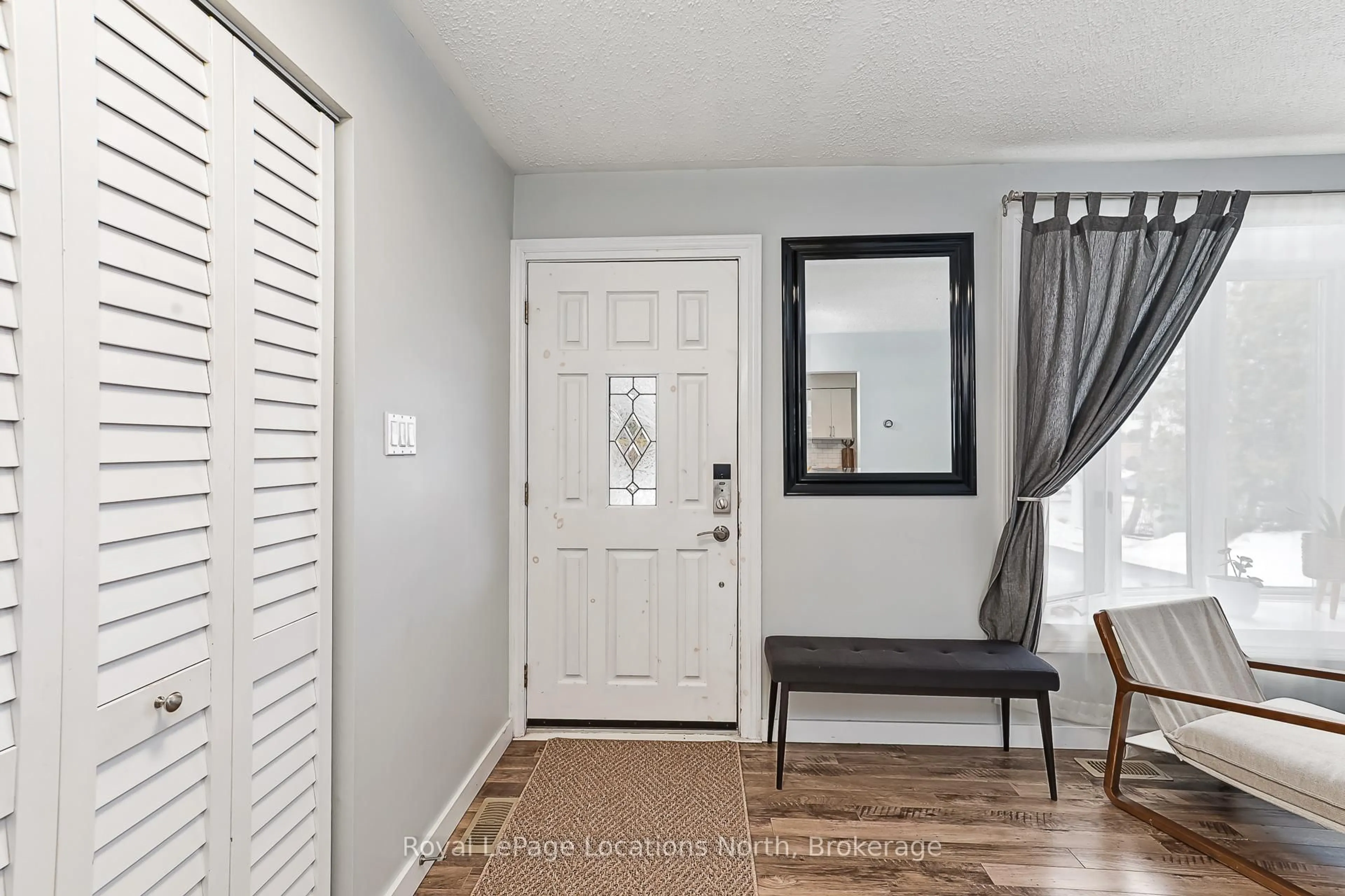 Unknown for 498 Spruce St, Collingwood Ontario L9Y 3H6