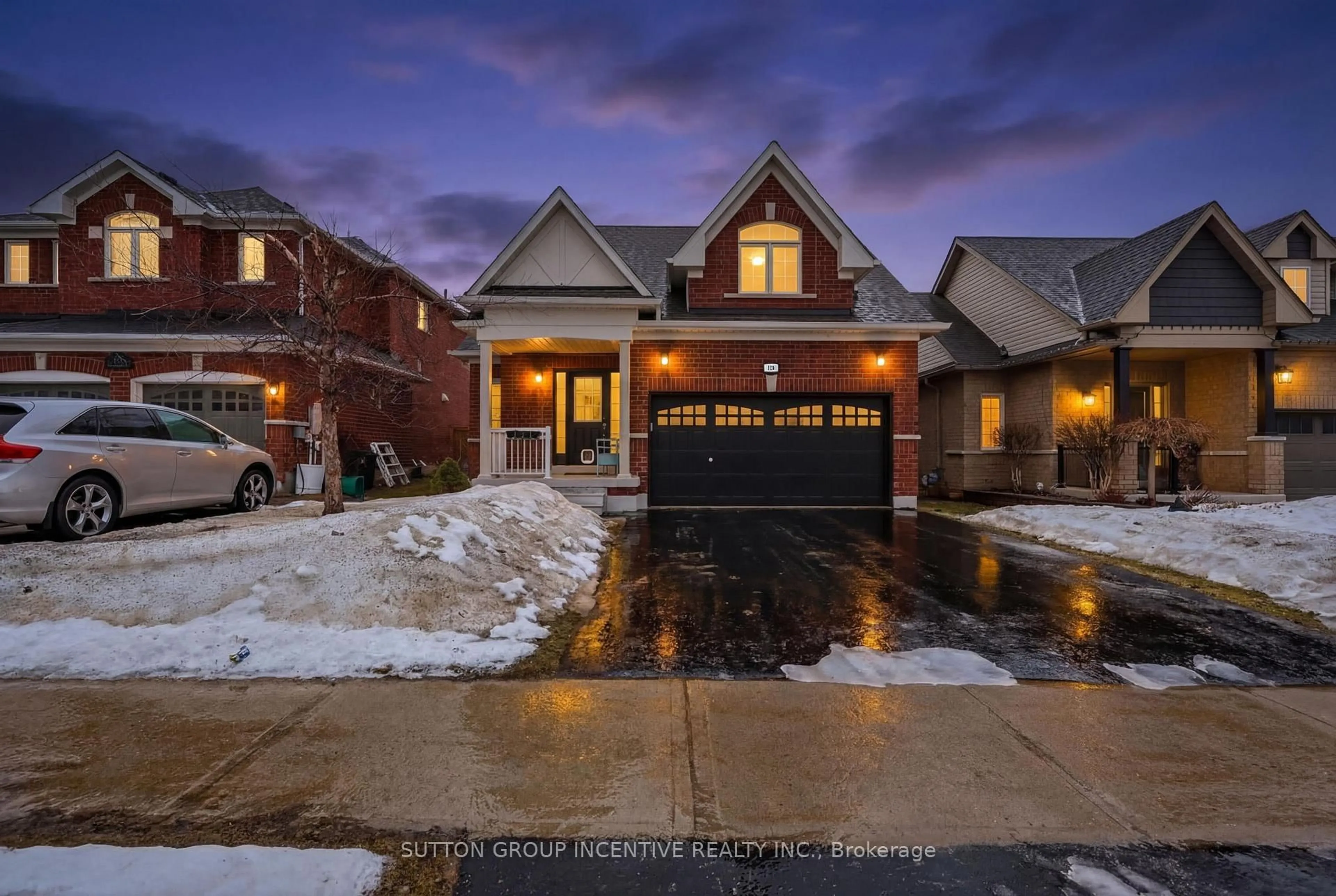 Home with brick exterior material, street for 116 Sun King Cres, Barrie Ontario L4M 0E6