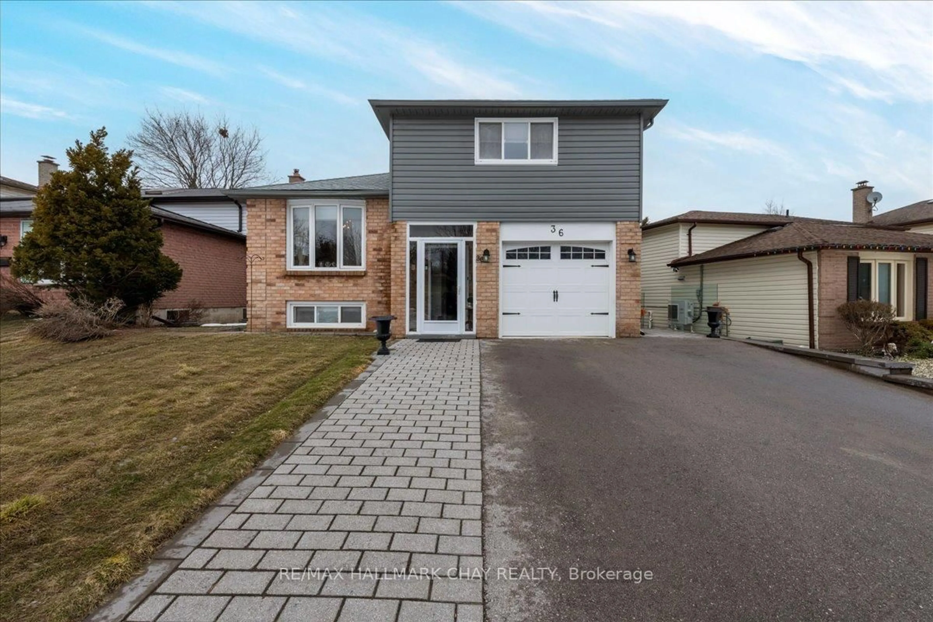 Unknown for 36 Ridgeway Ave, Barrie Ontario L4N 5L2