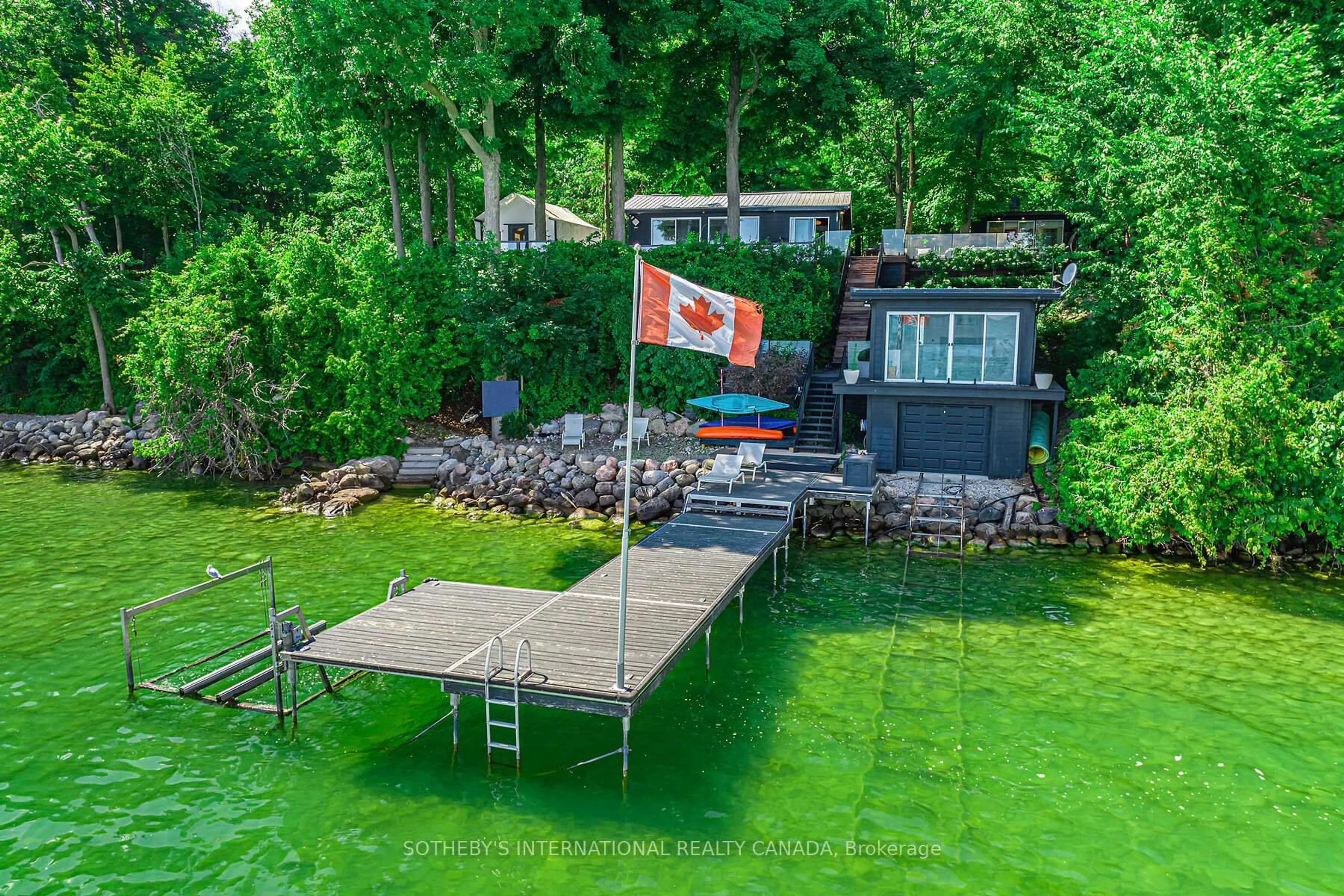 A pic from outside/outdoor area/front of a property/back of a property/a pic from drone, water/lake/river/ocean view for 45 Ivy Lane, Orillia Ontario L3V 6H1