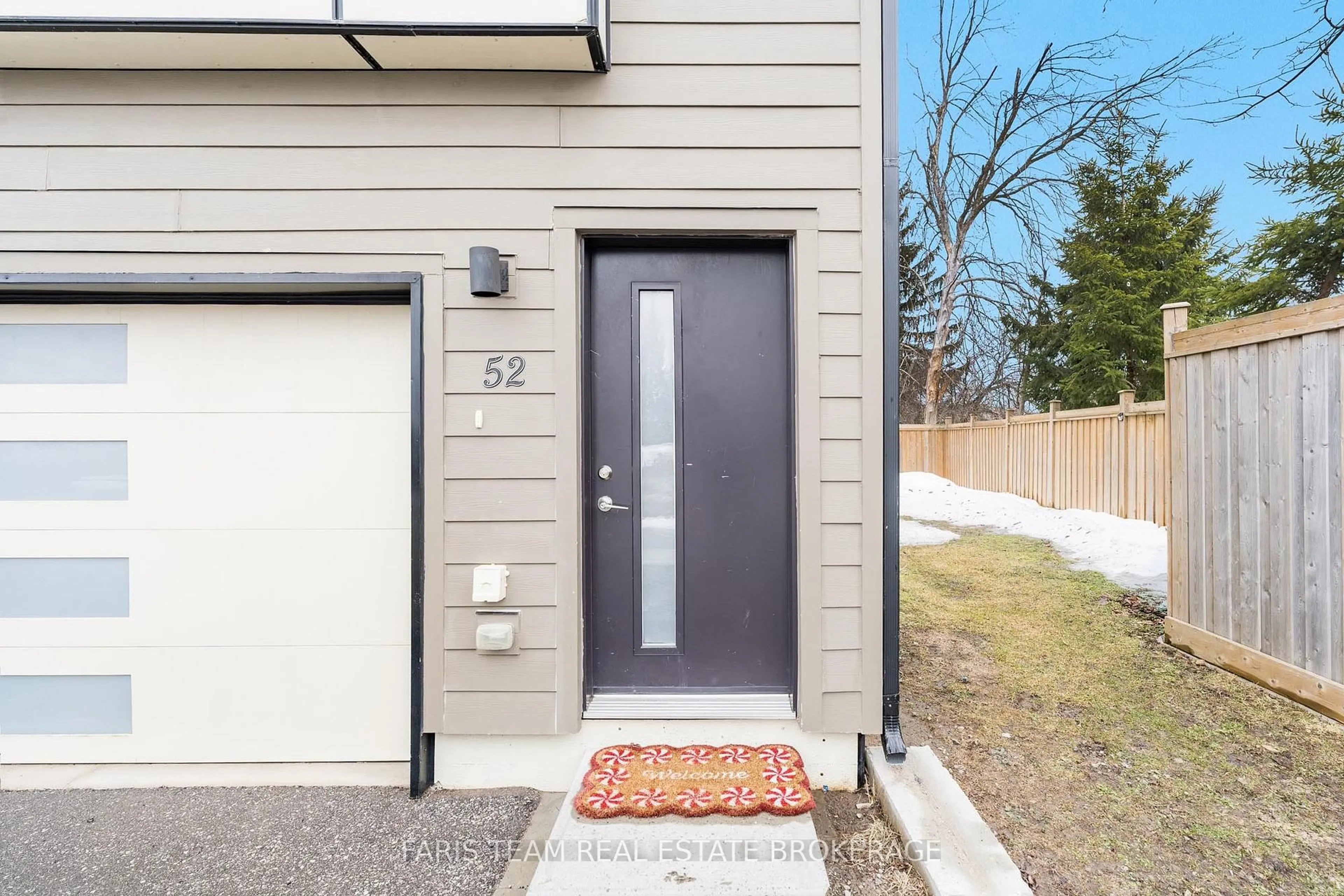 Unknown for 540 Essa Rd #52, Barrie Ontario L4N 9E5