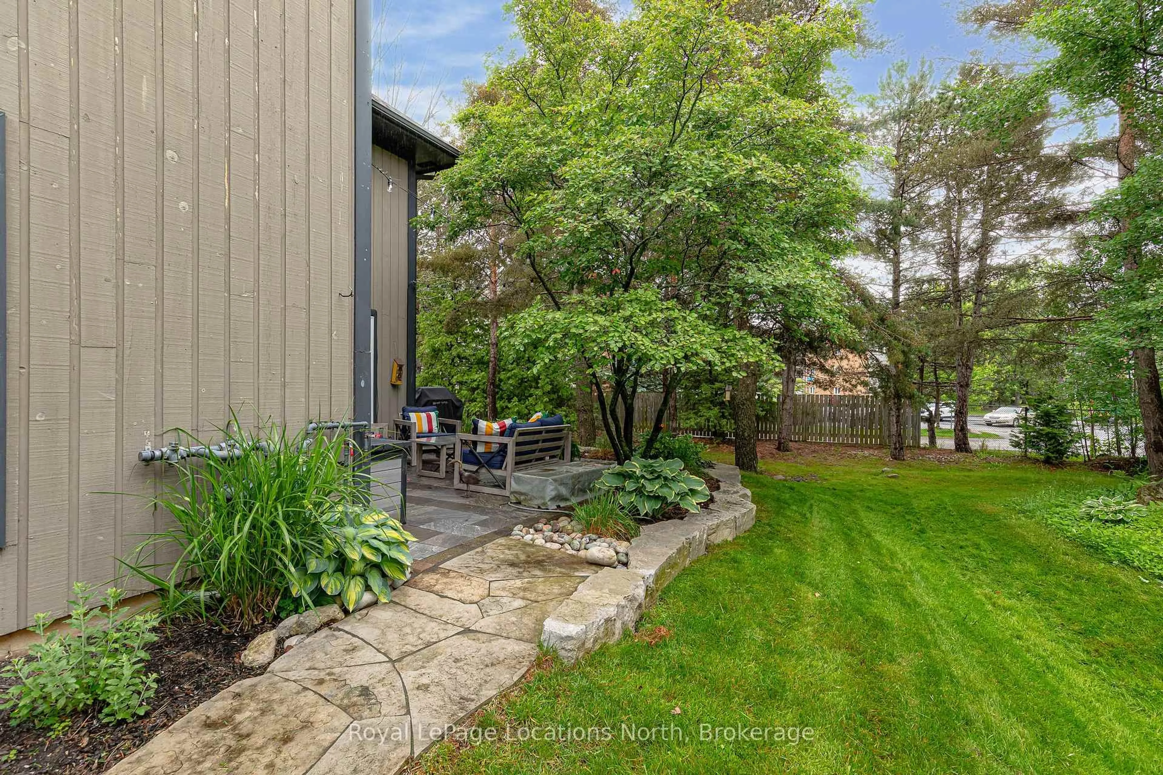 Patio, water/lake/river/ocean view for 423 Mariners Way, Collingwood Ontario L9Y 5C7