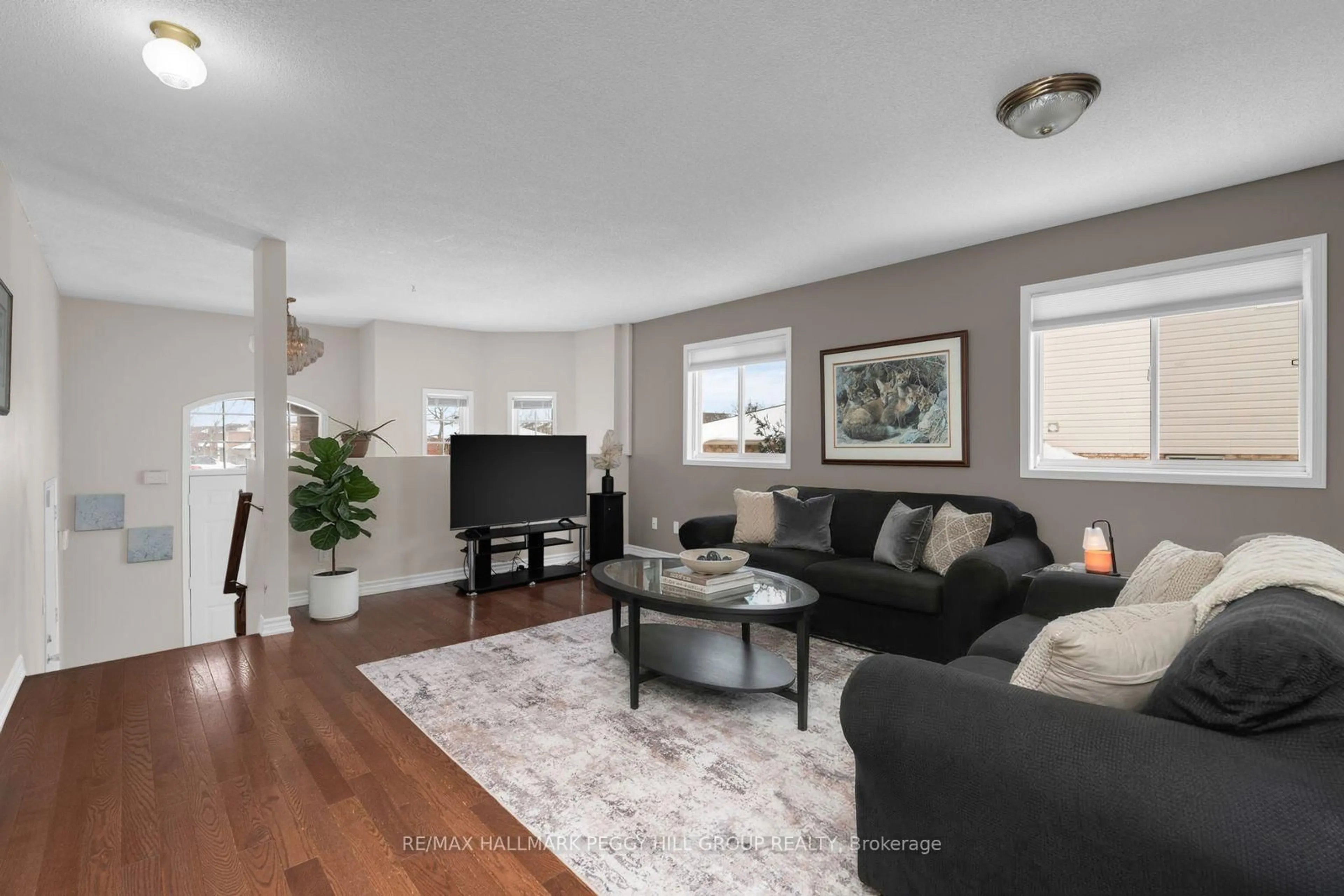 Living room with furniture, unknown for 114 Mapleton Ave, Barrie Ontario L4N 9N6