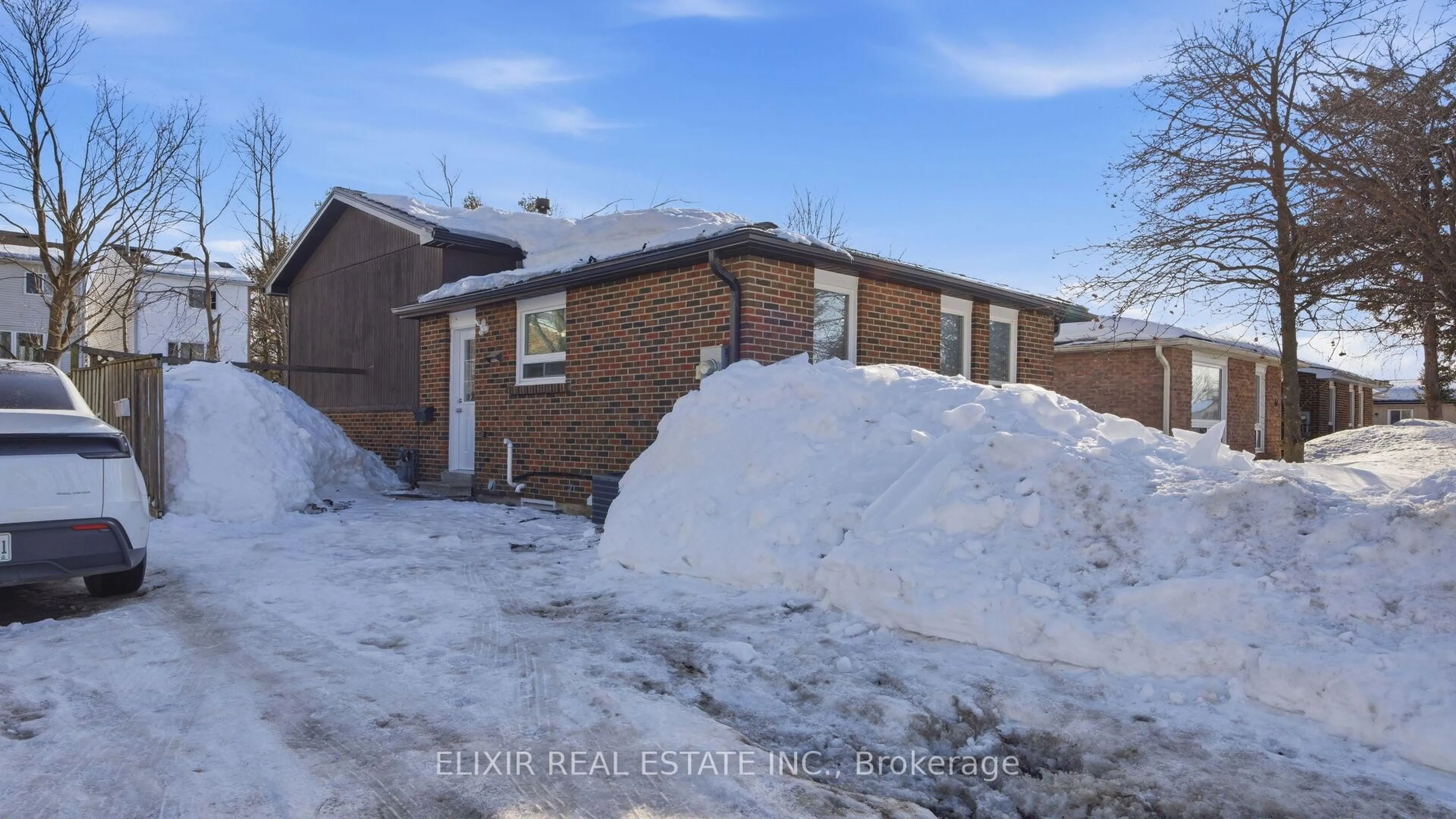 Home with brick exterior material, street for 45 AUSTEN Lane, Barrie Ontario L4N 4V4