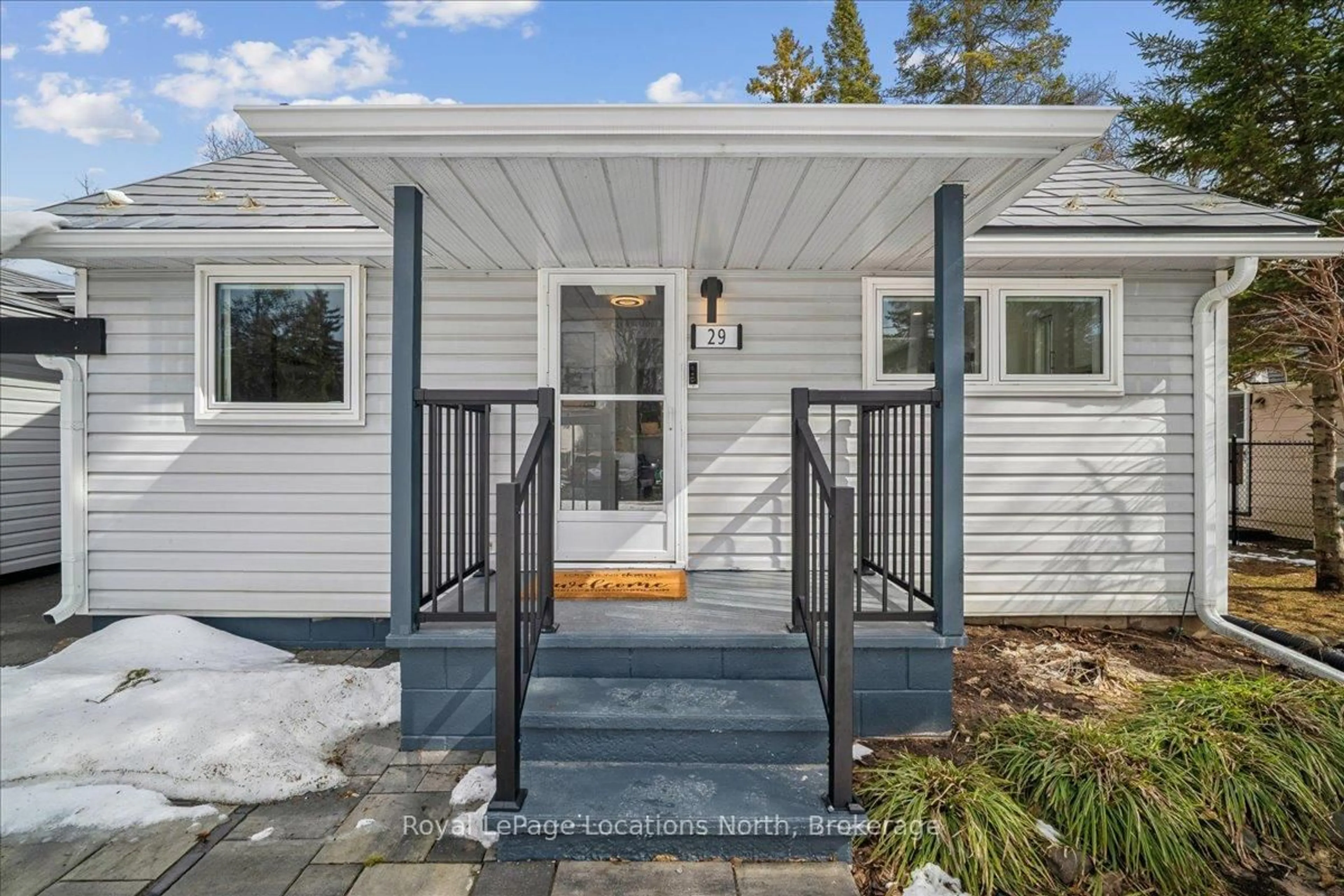 Unknown for 29 69th St, Wasaga Beach Ontario L9Z 1T9