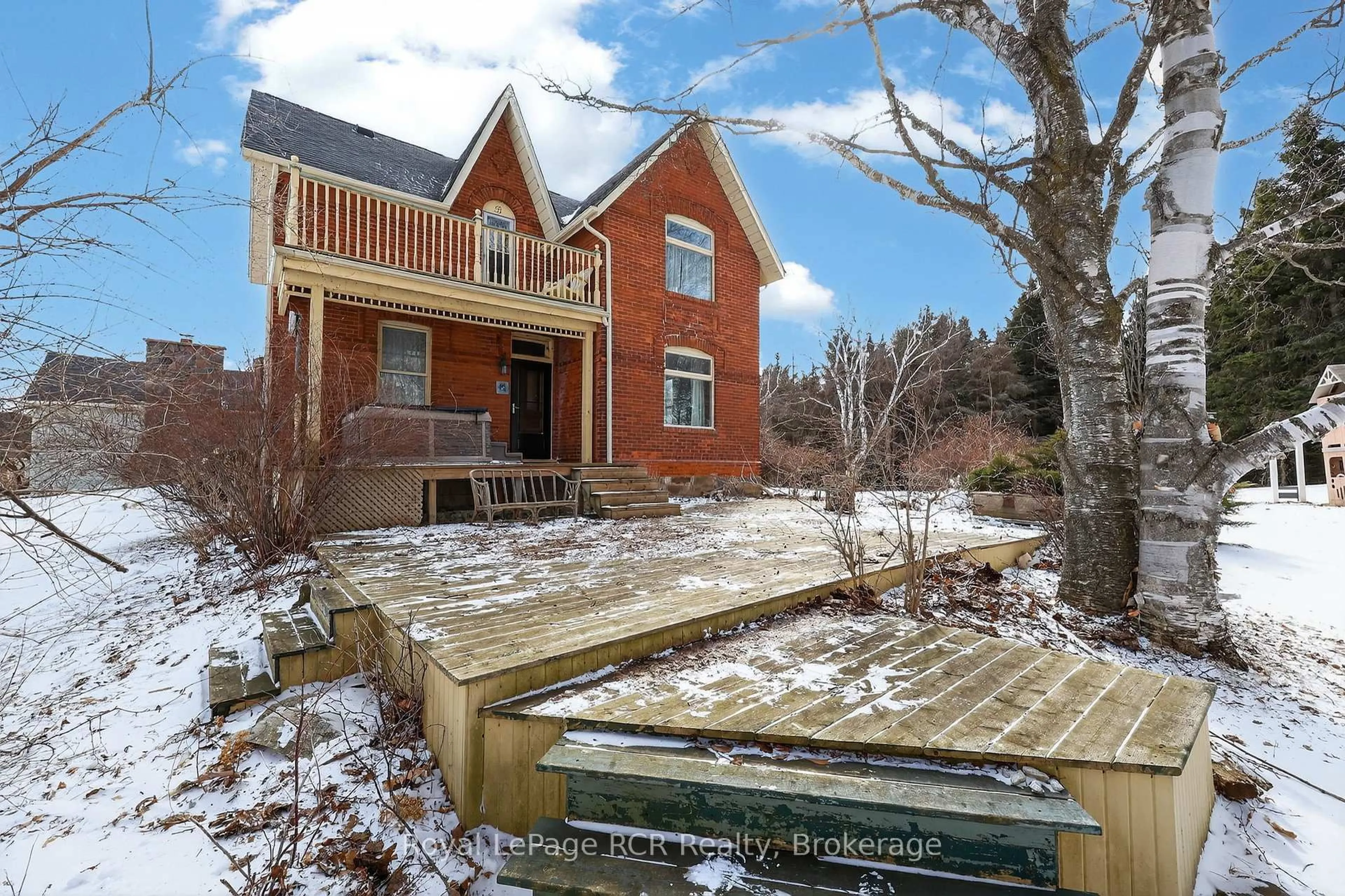 Home with brick exterior material, unknown for 2553 County Road 42, Clearview Ontario L0M 1S0