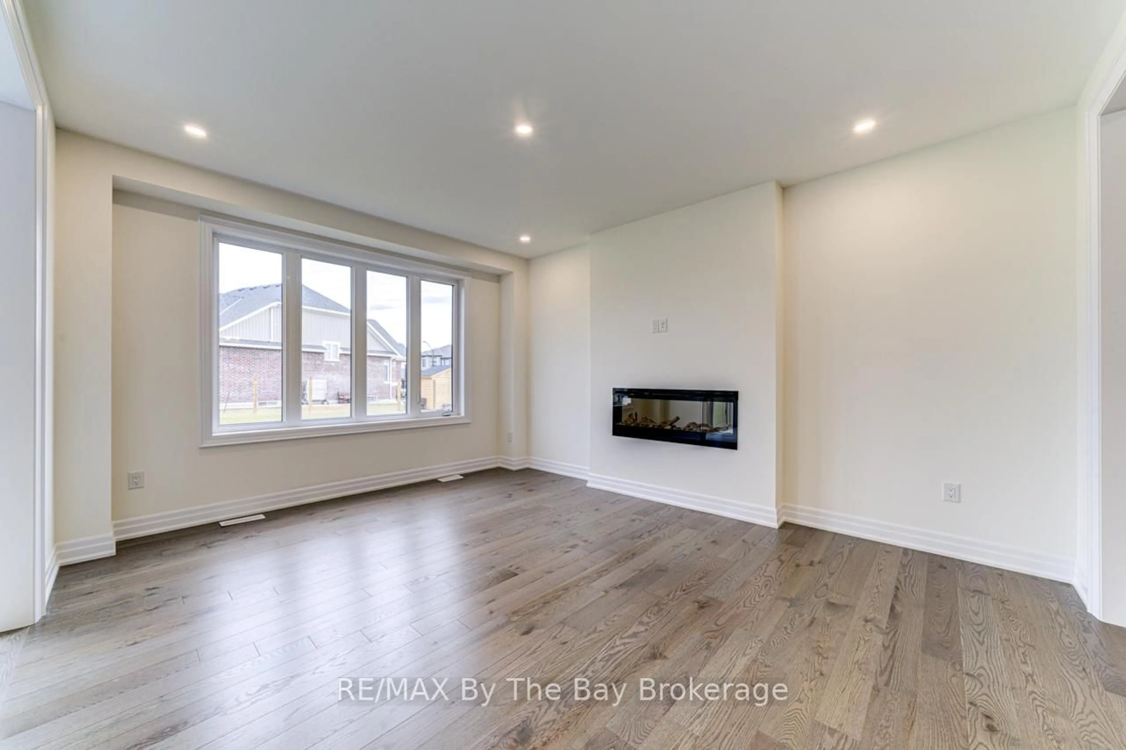 A pic of a room for 169 Rosanne Circ, Wasaga Beach Ontario L9Z 0N1