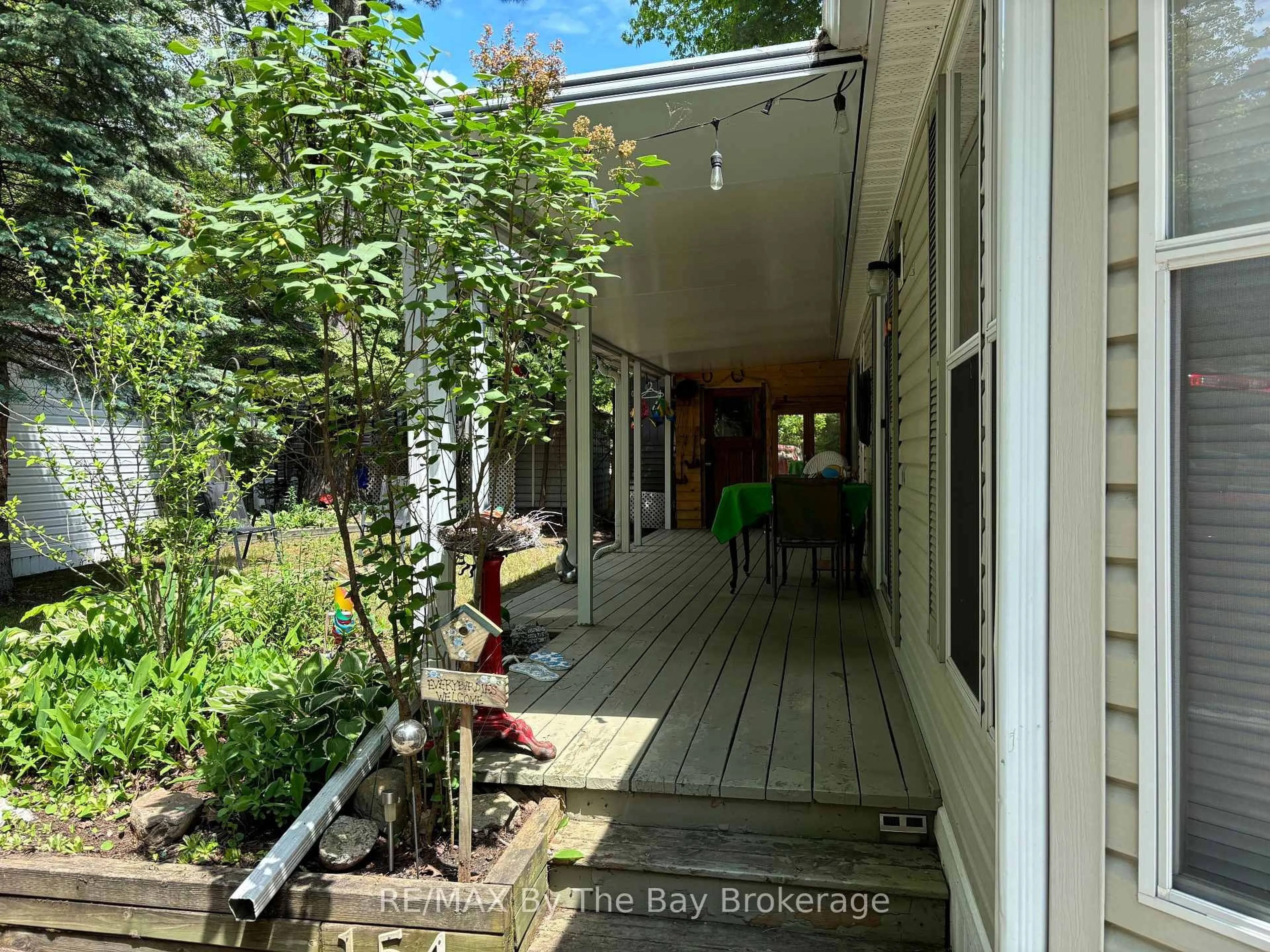 Patio, street for 85 Theme Park Dr #154, Wasaga Beach Ontario L9Z 1X7