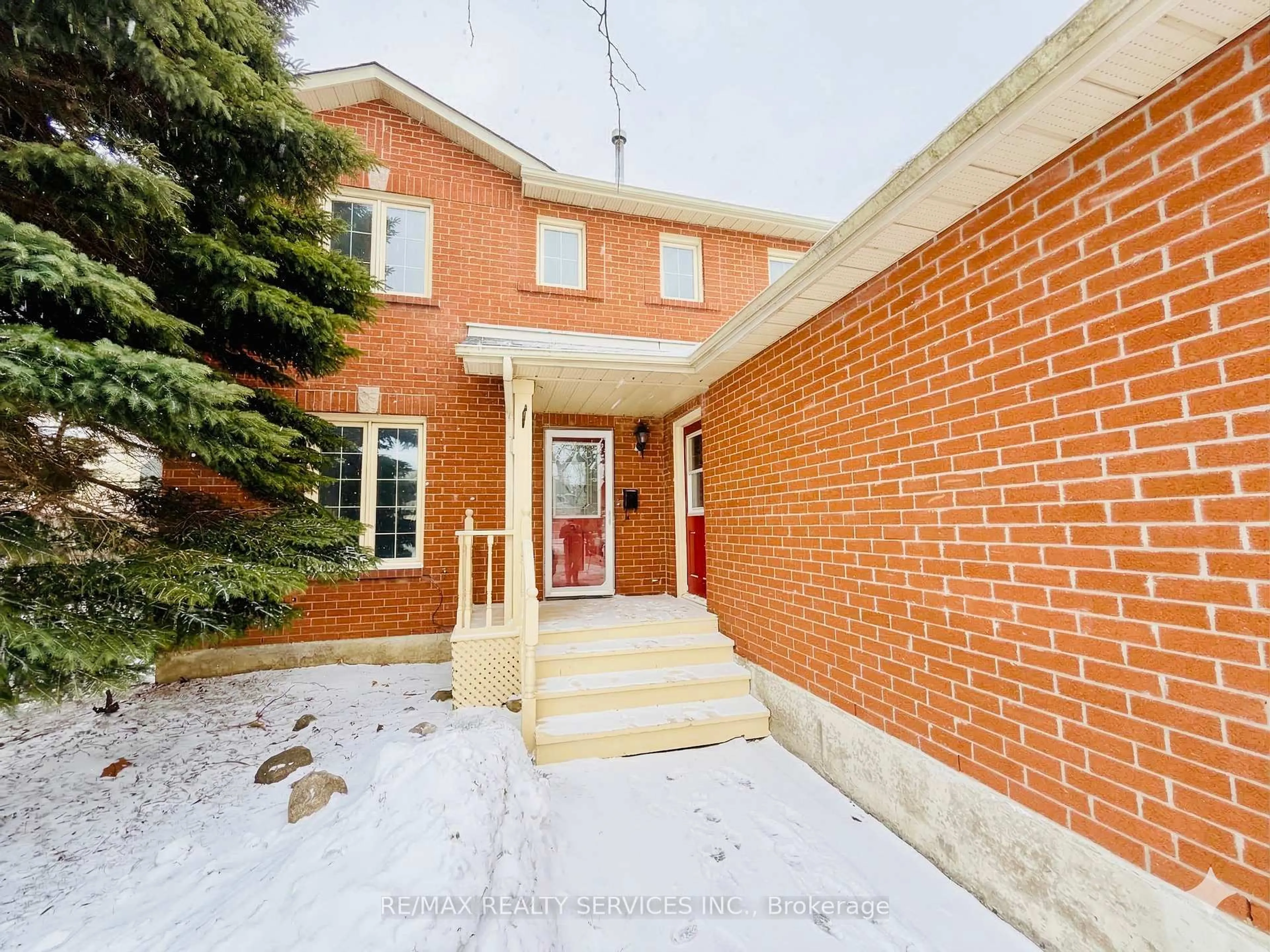 Home with brick exterior material, street for 67 Livingstone St, Barrie Ontario L4N 7J2