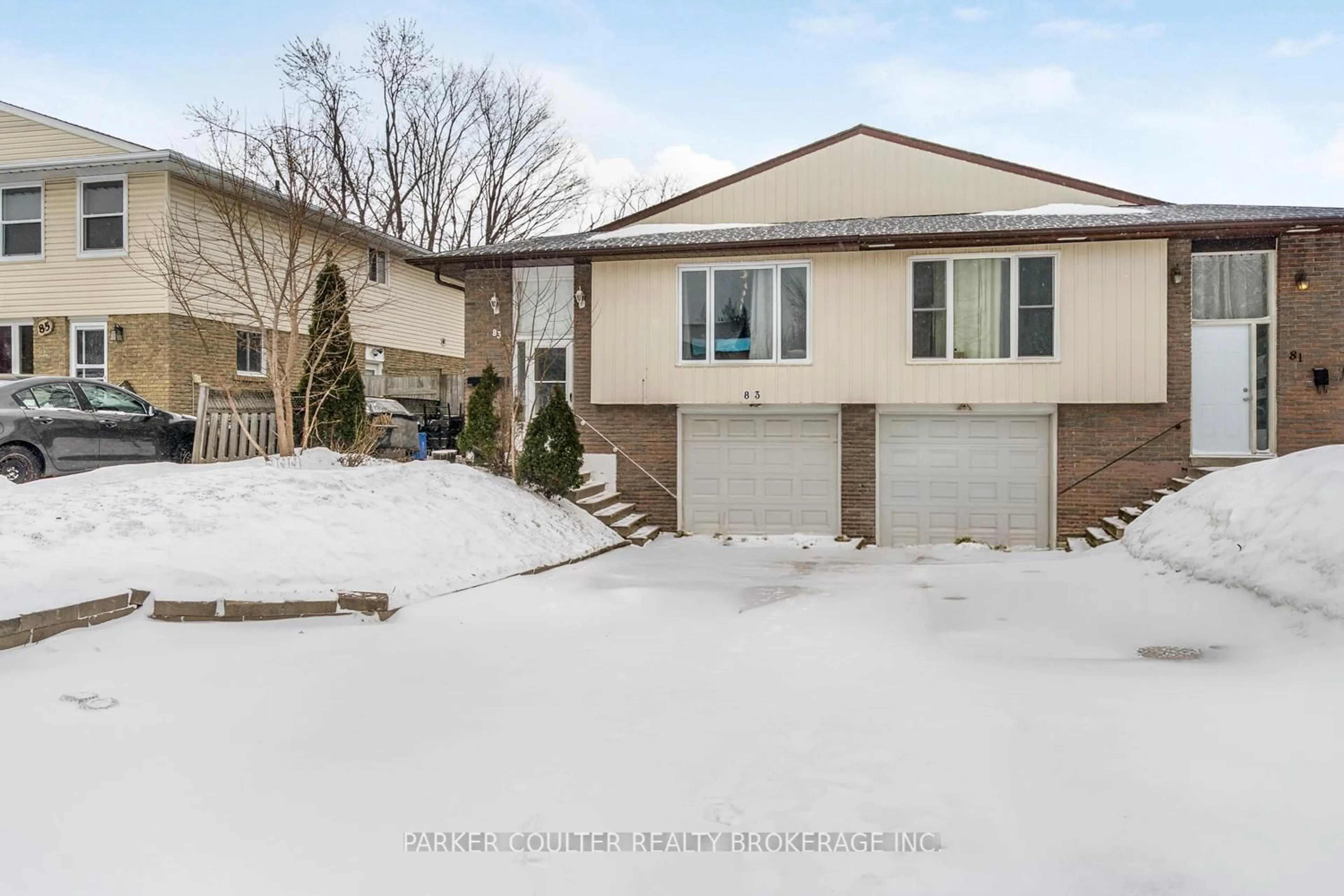Unknown for 83 Daphne Cres, Barrie Ontario L4M 2Y7