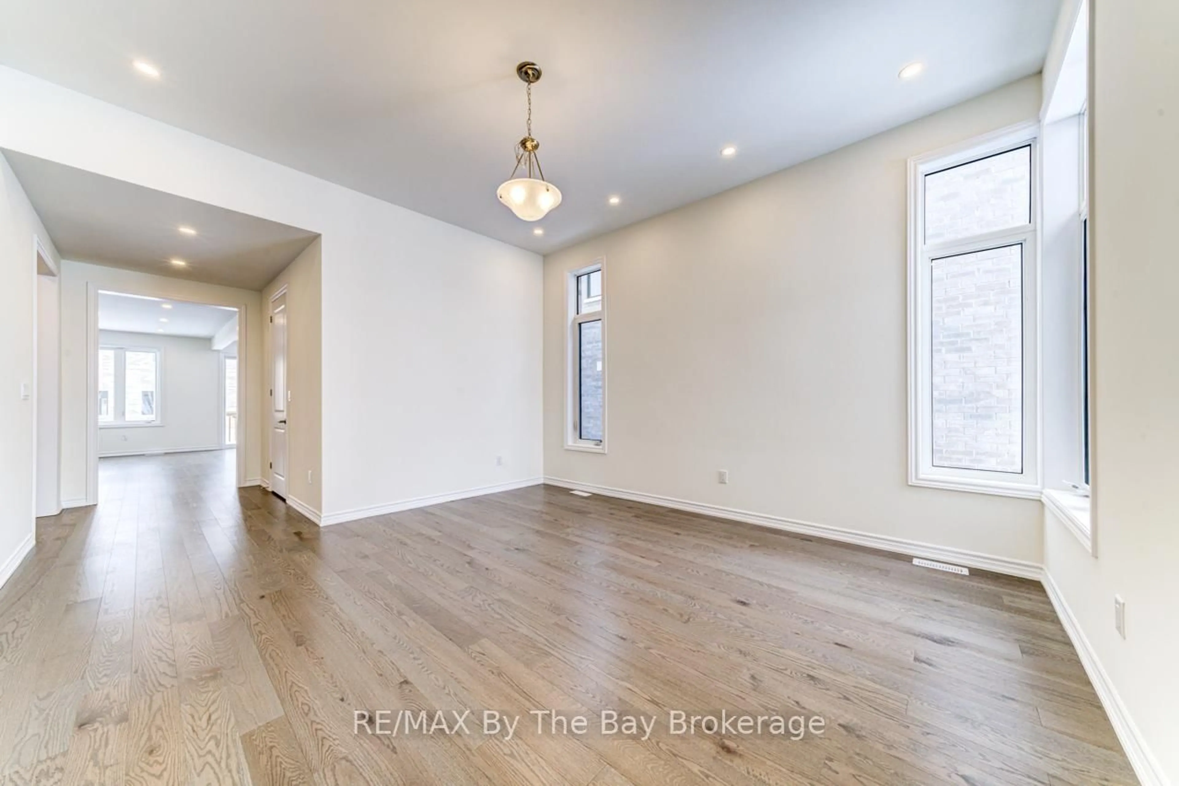 A pic of a room for 17 Sun Valley Ave, Wasaga Beach Ontario L9Z 0N6