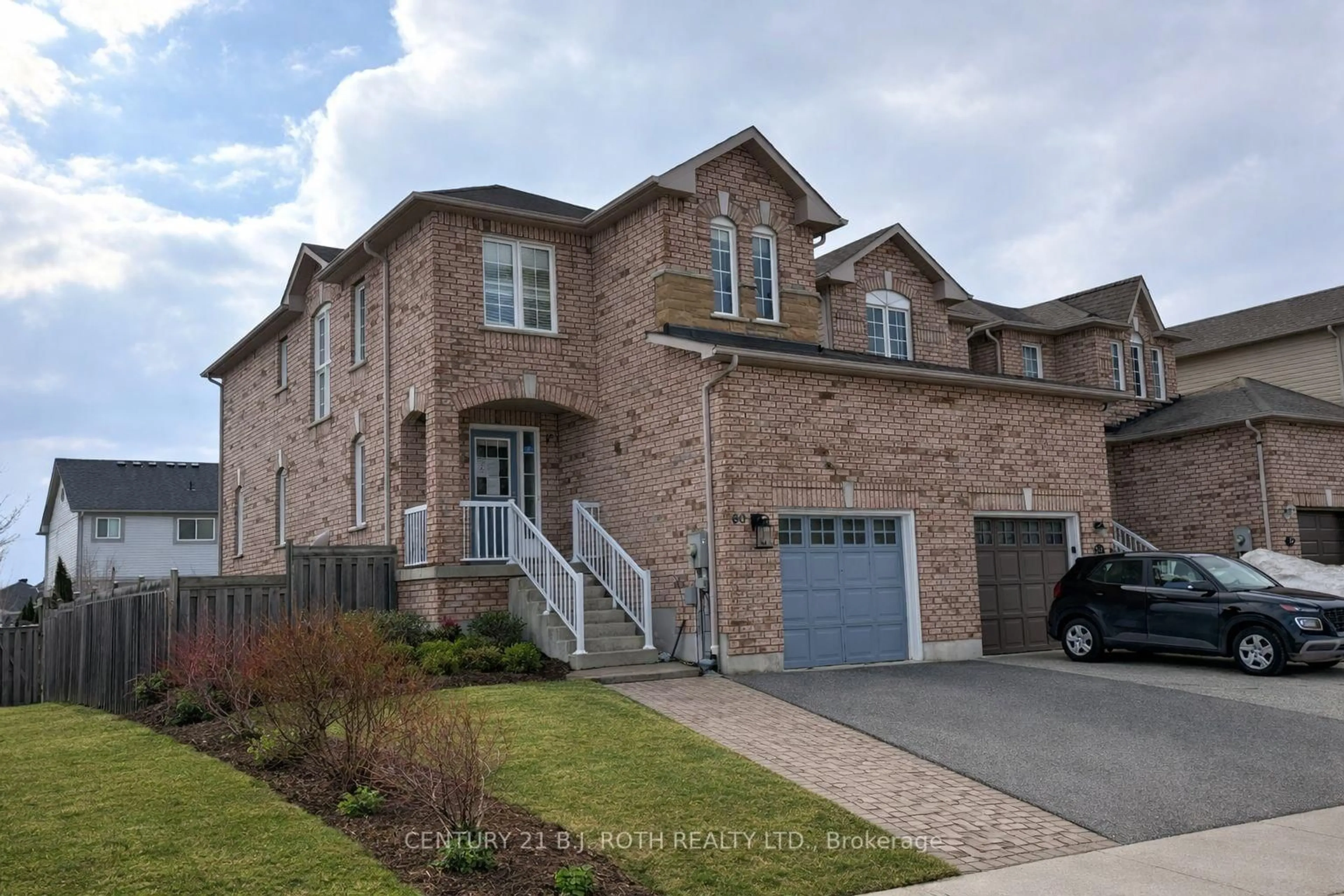 Home with brick exterior material, street for 60 Ridwell St, Barrie Ontario L4N 0X2