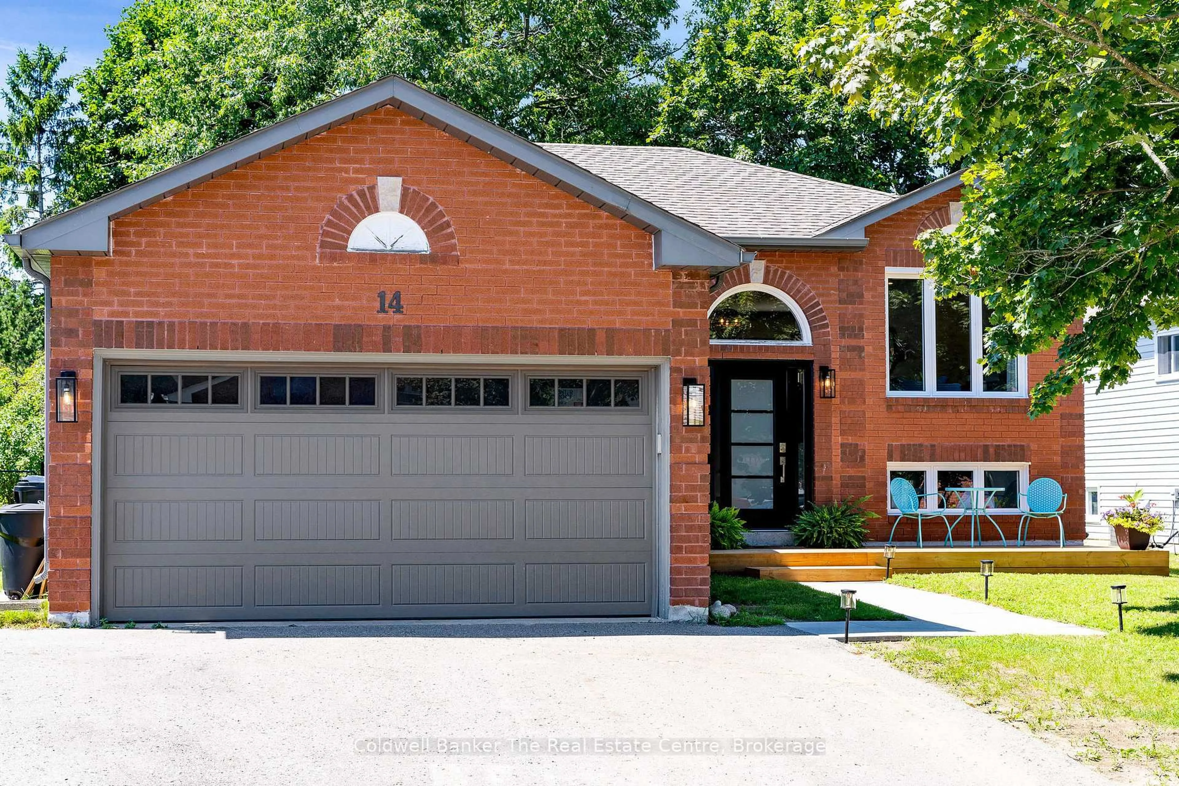 Home with brick exterior material, street for 14 Langevin Dr, Wasaga Beach Ontario L9Z 1C6