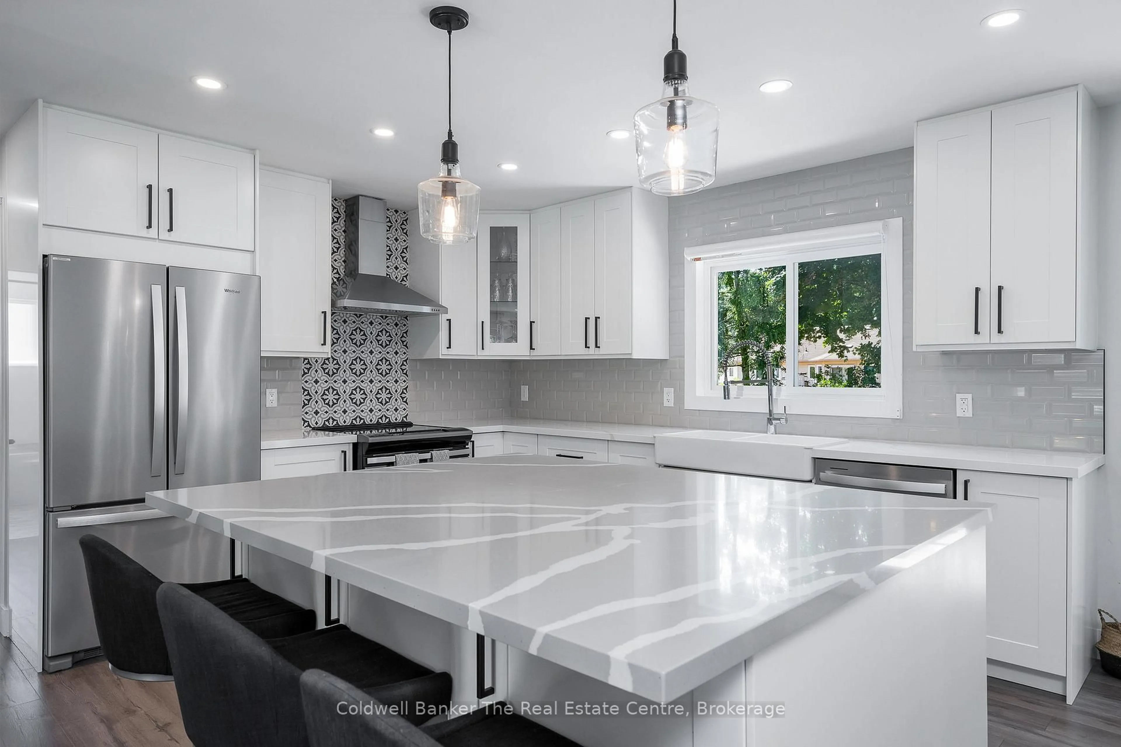 Contemporary kitchen, ceramic/tile floor for 14 Langevin Dr, Wasaga Beach Ontario L9Z 1C6