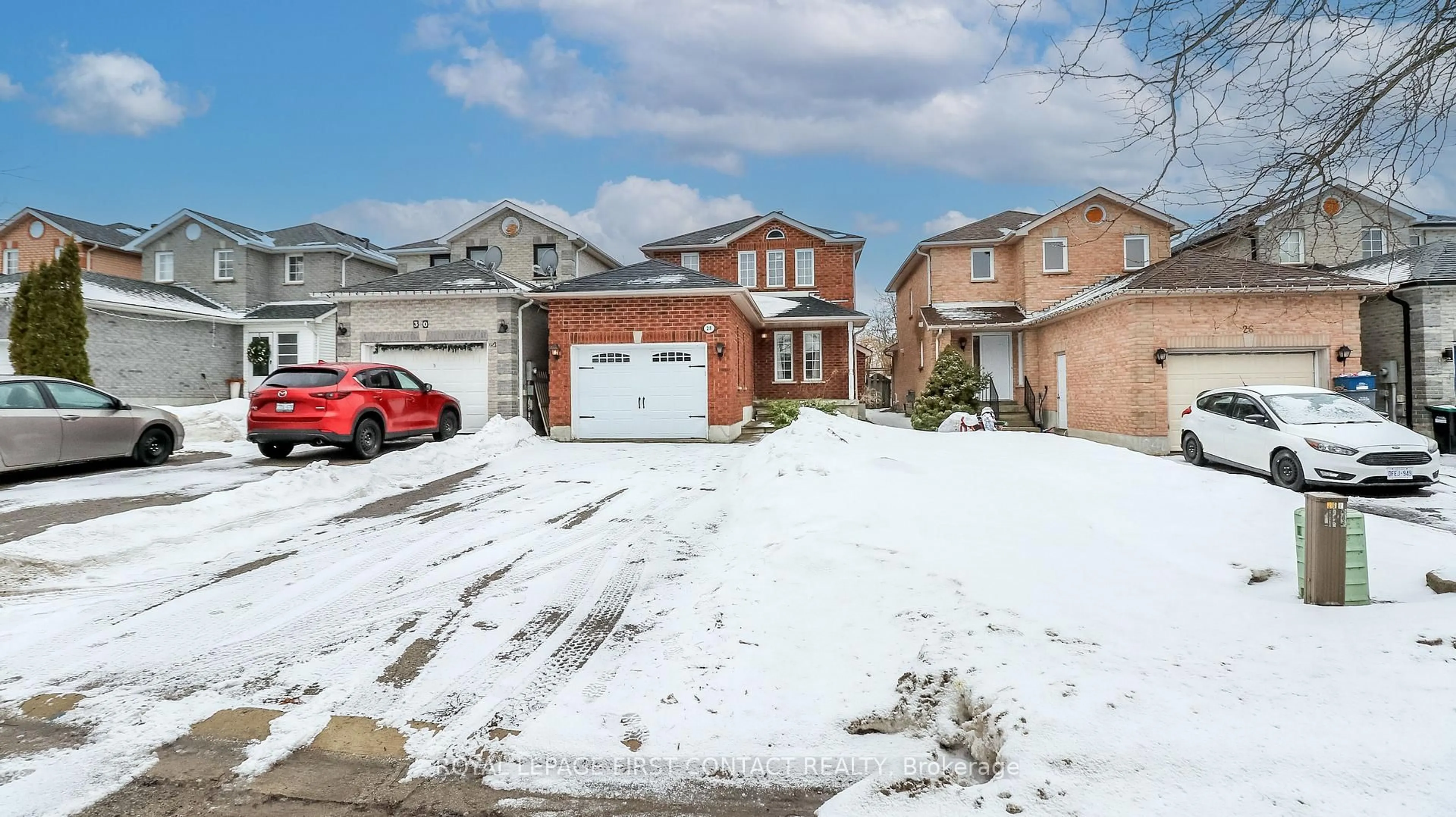 Unknown for 28 Violet St, Barrie Ontario L4N 9N2