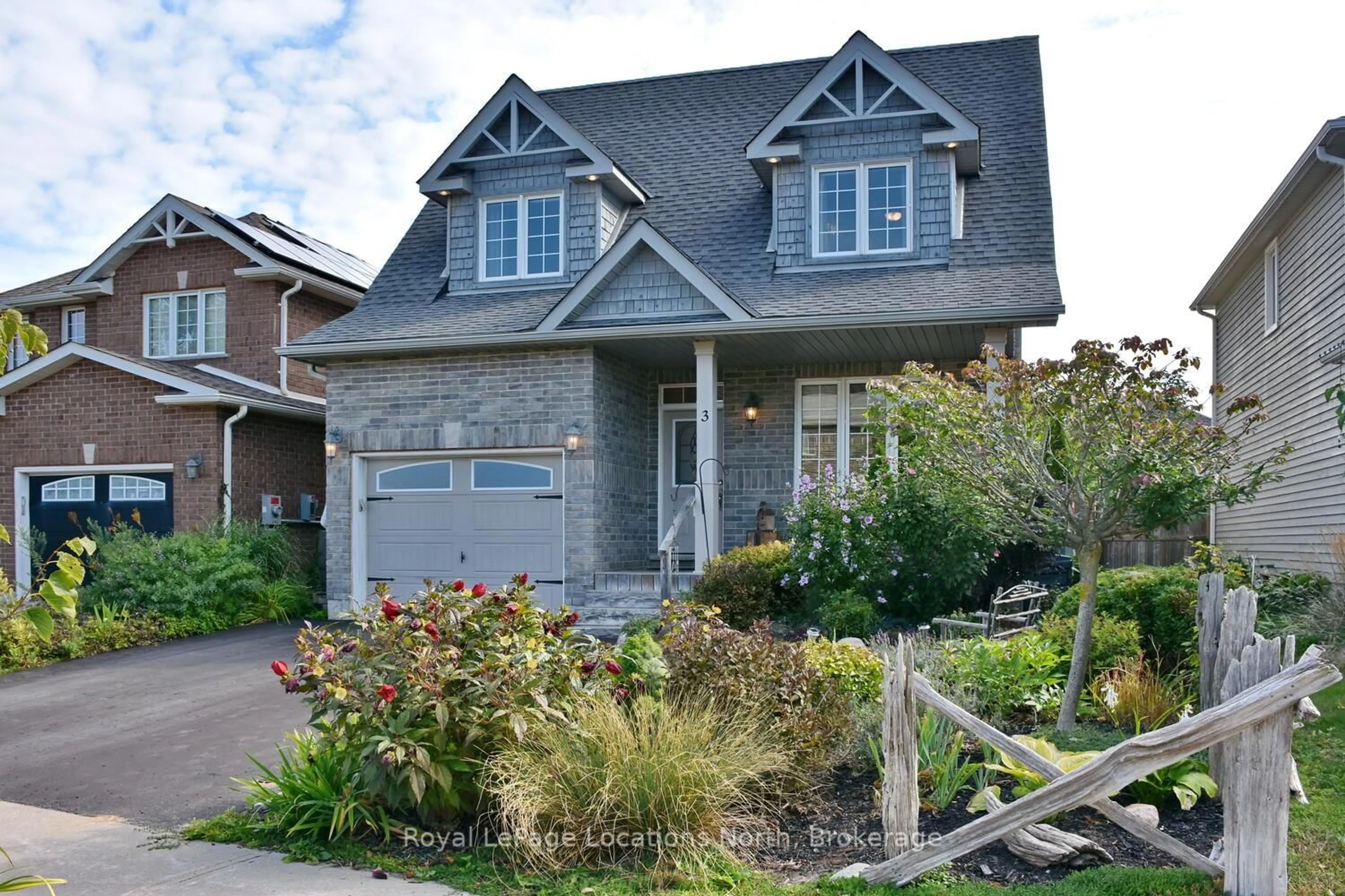 Home with brick exterior material, street for 3 Clark St, Collingwood Ontario L9Y 0J1