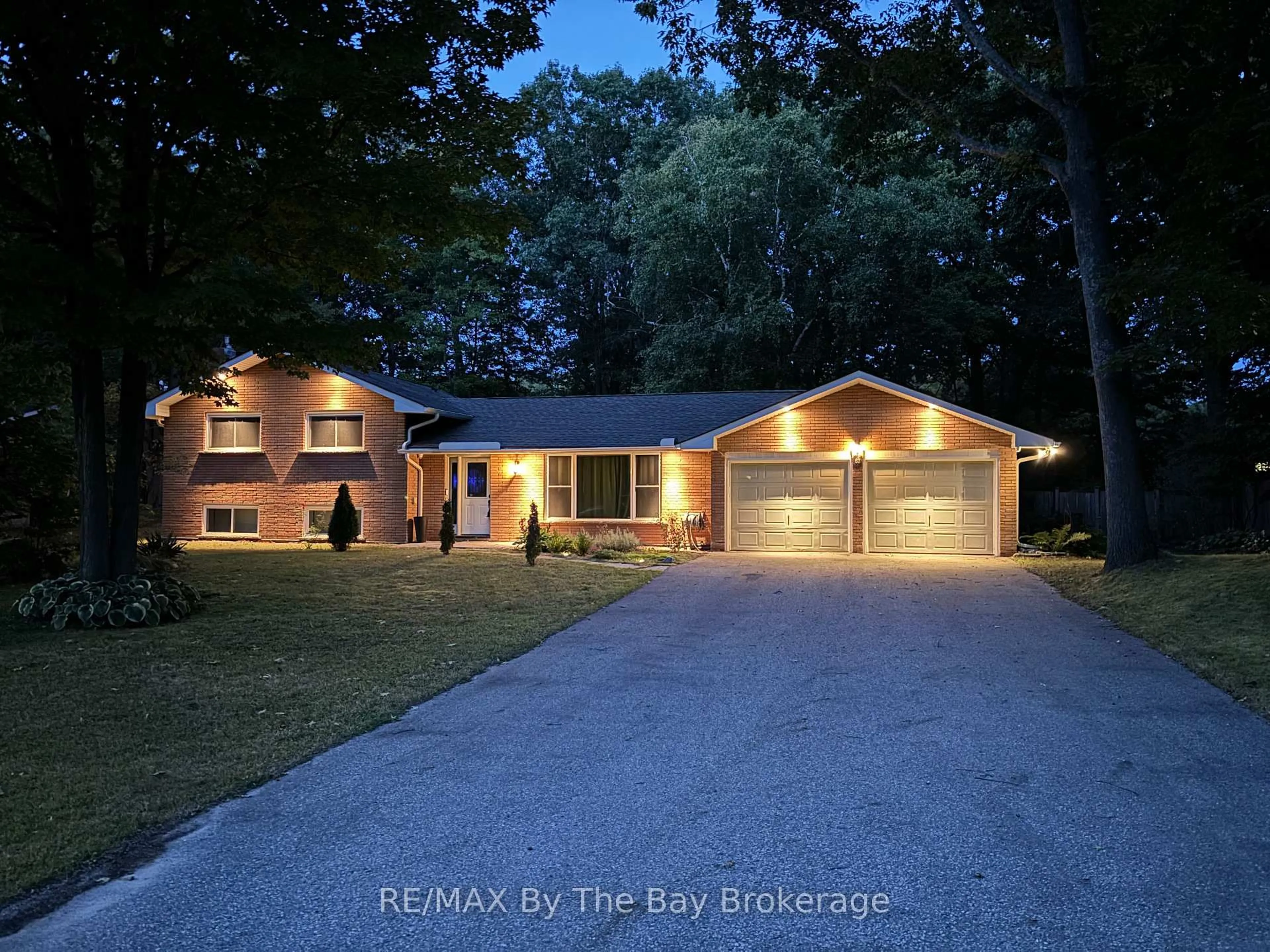 Unknown for 63 Rodrium Rd, Wasaga Beach Ontario L9Z 1R5