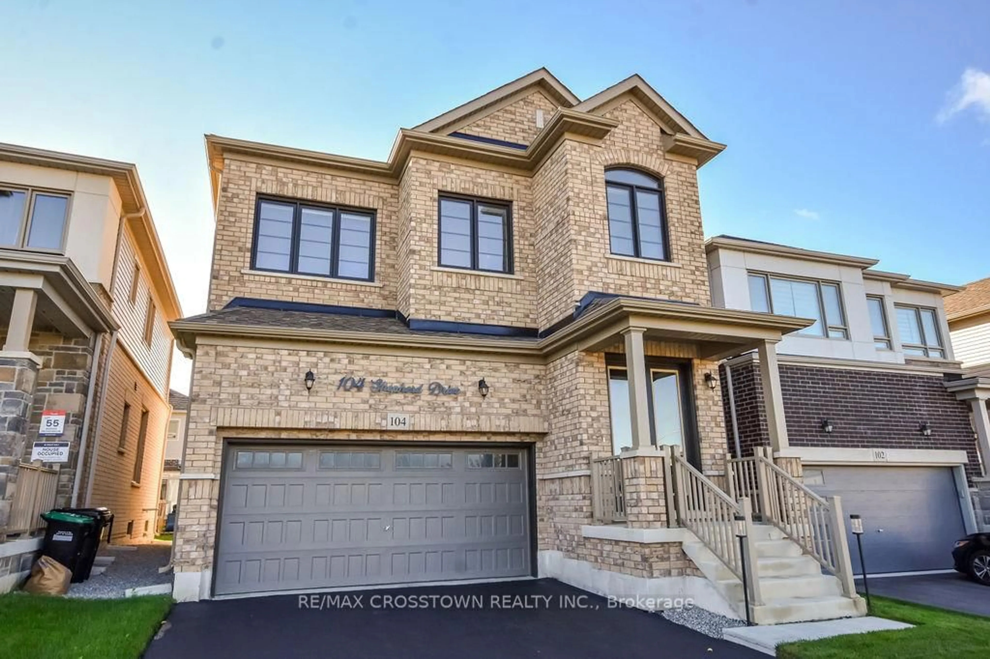 Home with brick exterior material, street for 104 Shepherd Dr, Barrie Ontario L9S 2Z4